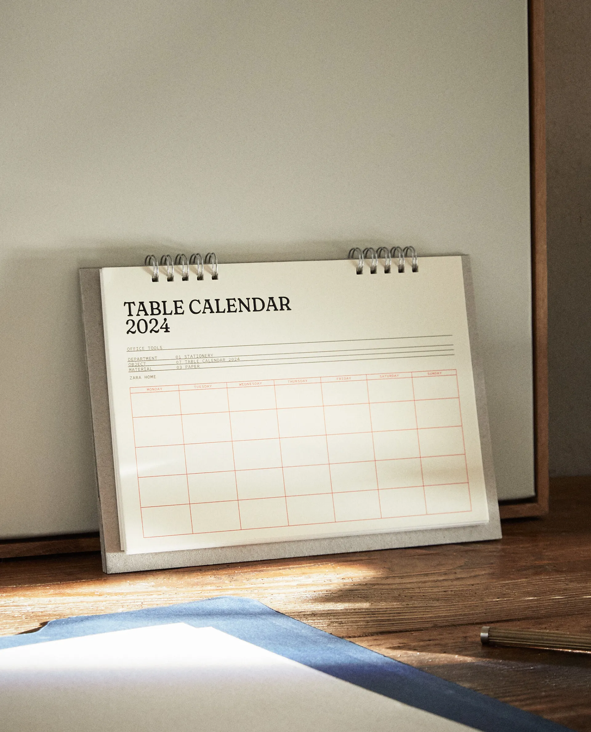Stationery*ZARA Home 2024 Desk Calendar Cream