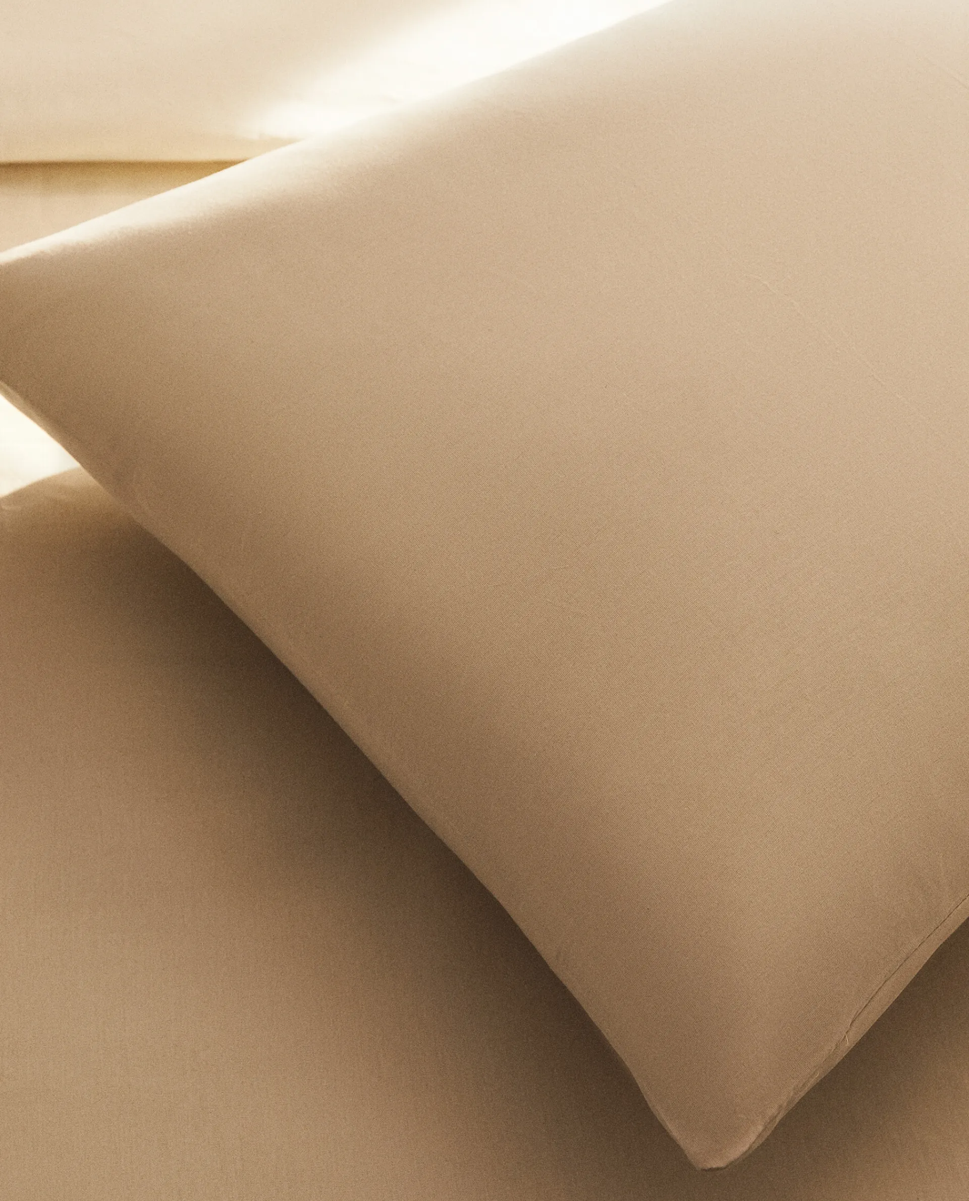 Pillowcases*ZARA Home (180 Thread Count) Cotton Percale Pillowcase Oyster White