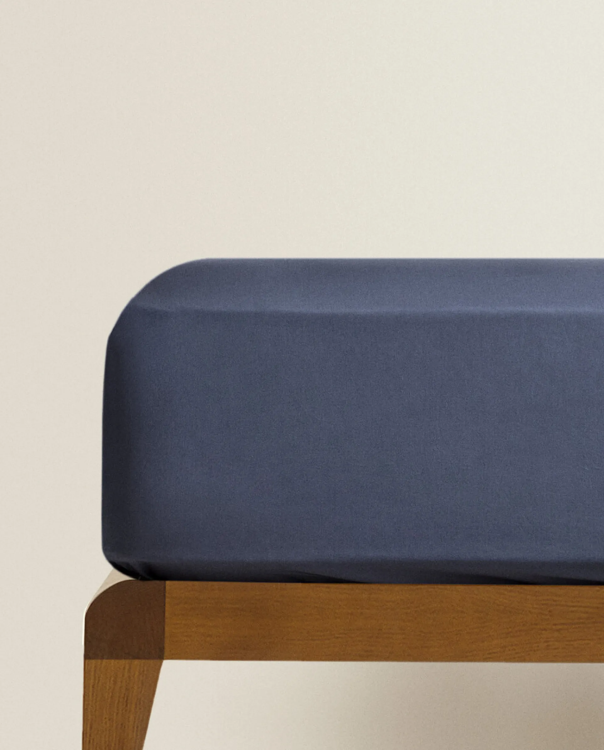 Fitted Sheets*ZARA Home (300 Thread Count) Percale Fitted Sheet Navy