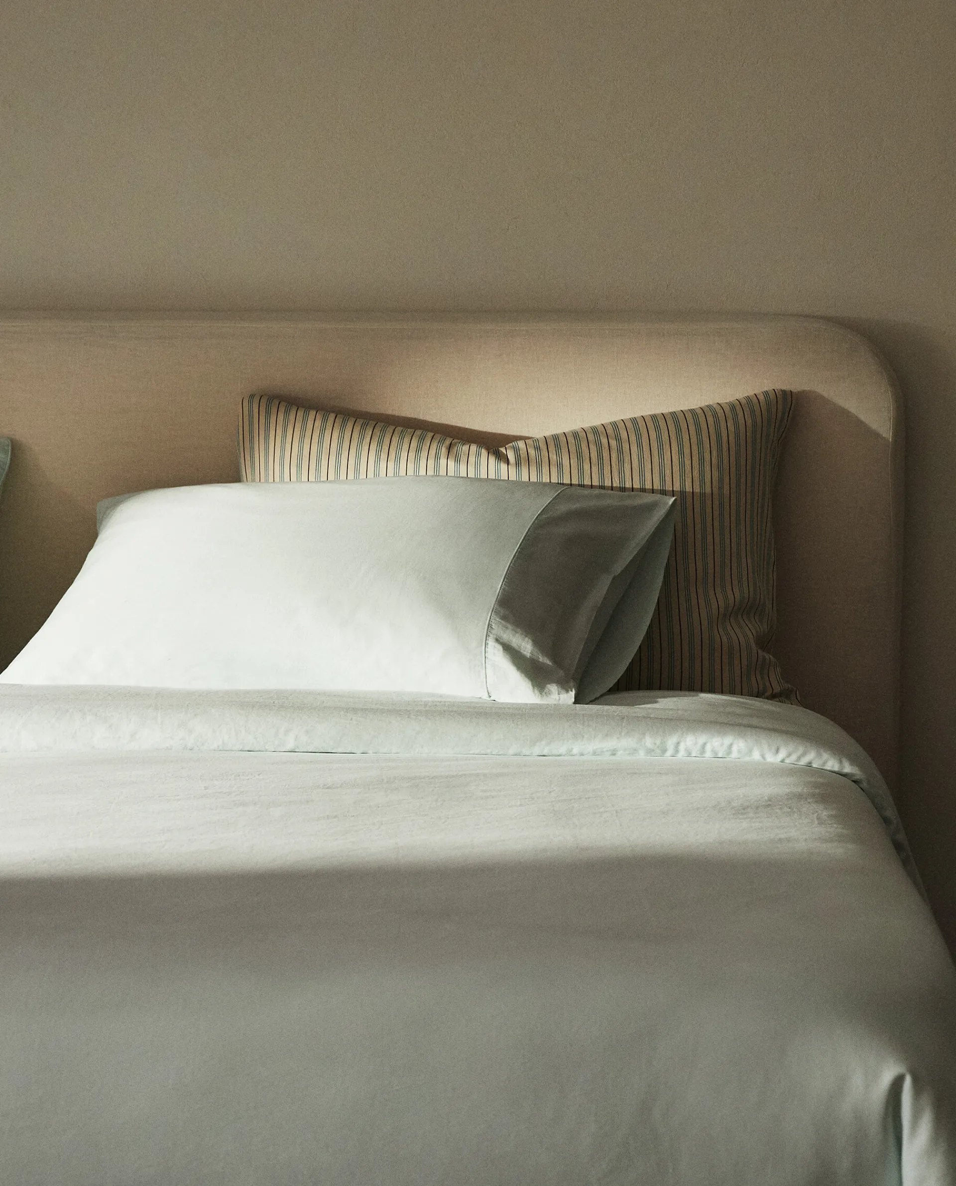 Duvet Covers*ZARA Home (300 Thread Count) Washed Sateen Duvet Cover Green