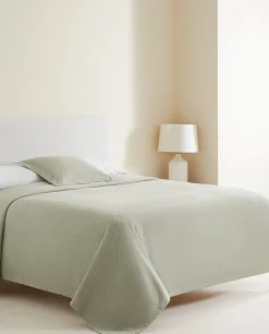 Bedspreads*ZARA Home Bedspread With Polka Dot Design Green