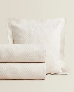 Bedspreads*ZARA Home Bedspread With Polka Dot Design Beige