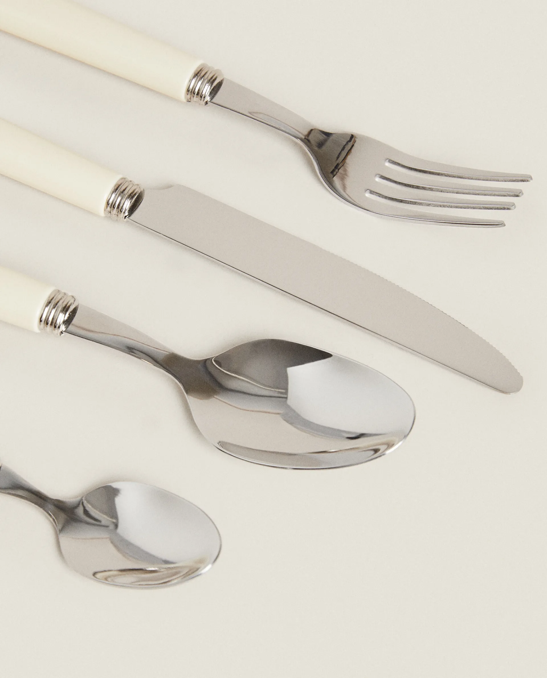 Cutlery*ZARA Home Beige Flatware Set (4 Pieces) Cream