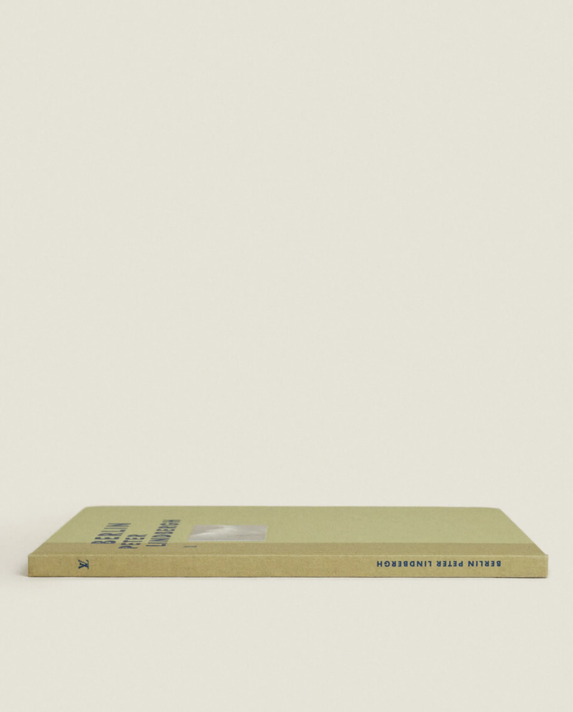 Books*ZARA Home Berlin: Peter Lindbergh Green