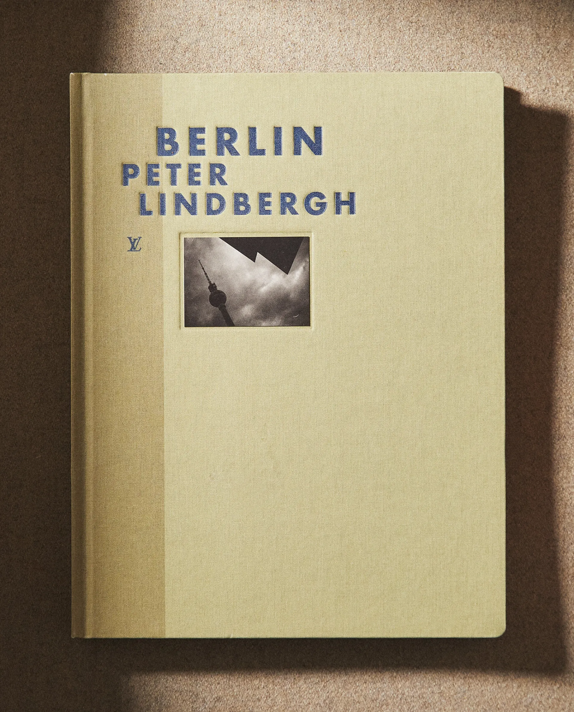 Books*ZARA Home Berlin: Peter Lindbergh Green