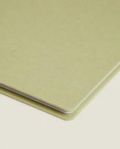 Books*ZARA Home Berlin: Peter Lindbergh Green