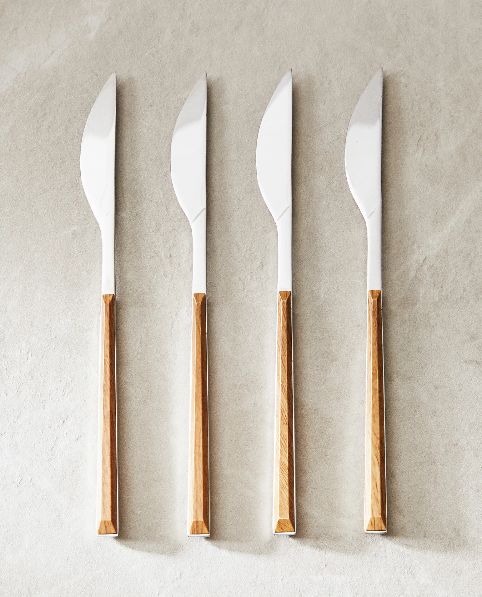 Cutlery*ZARA Home Box 4 Knives With Wood Pattern Handle Brown