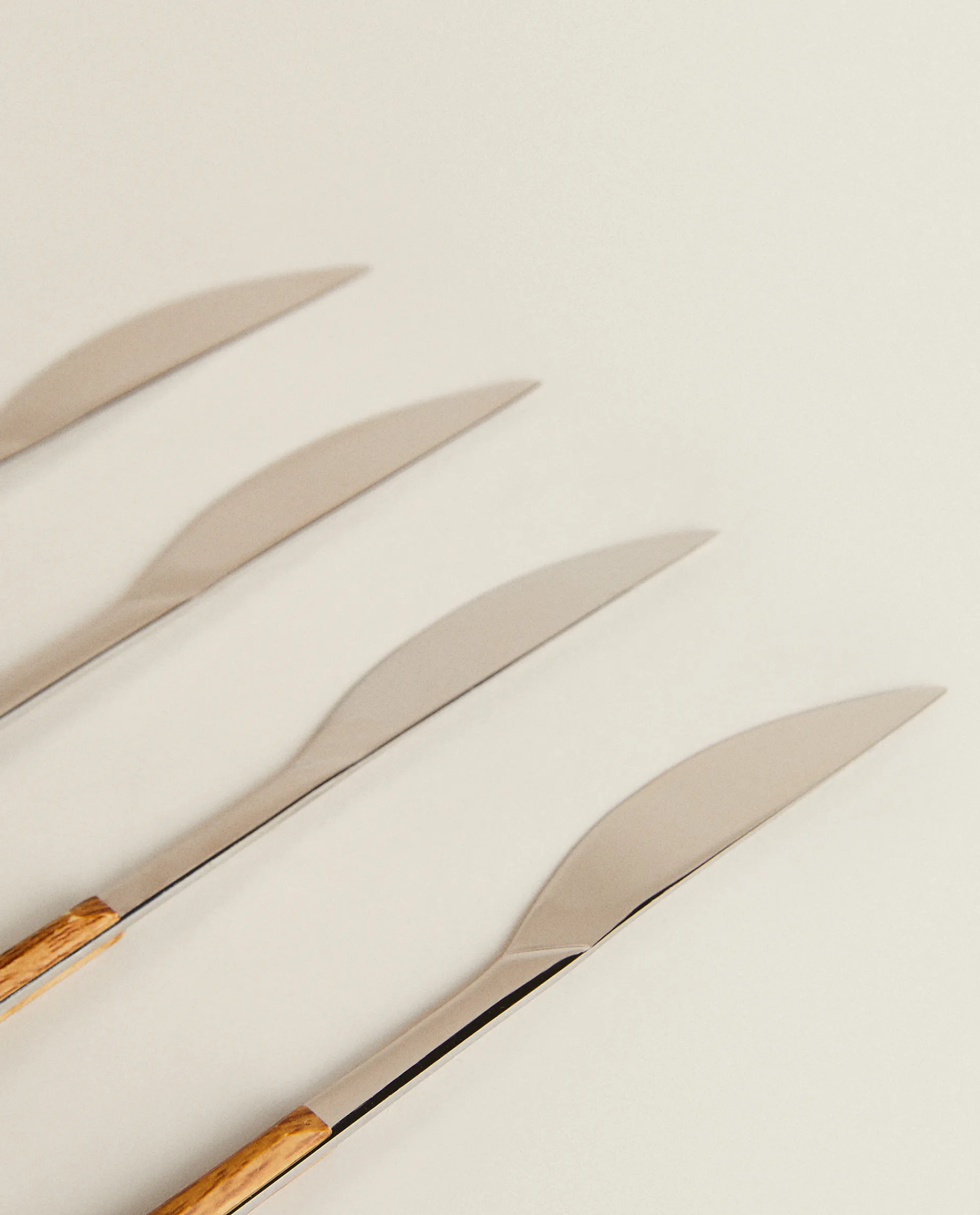 Cutlery*ZARA Home Box 4 Knives With Wood Pattern Handle Brown