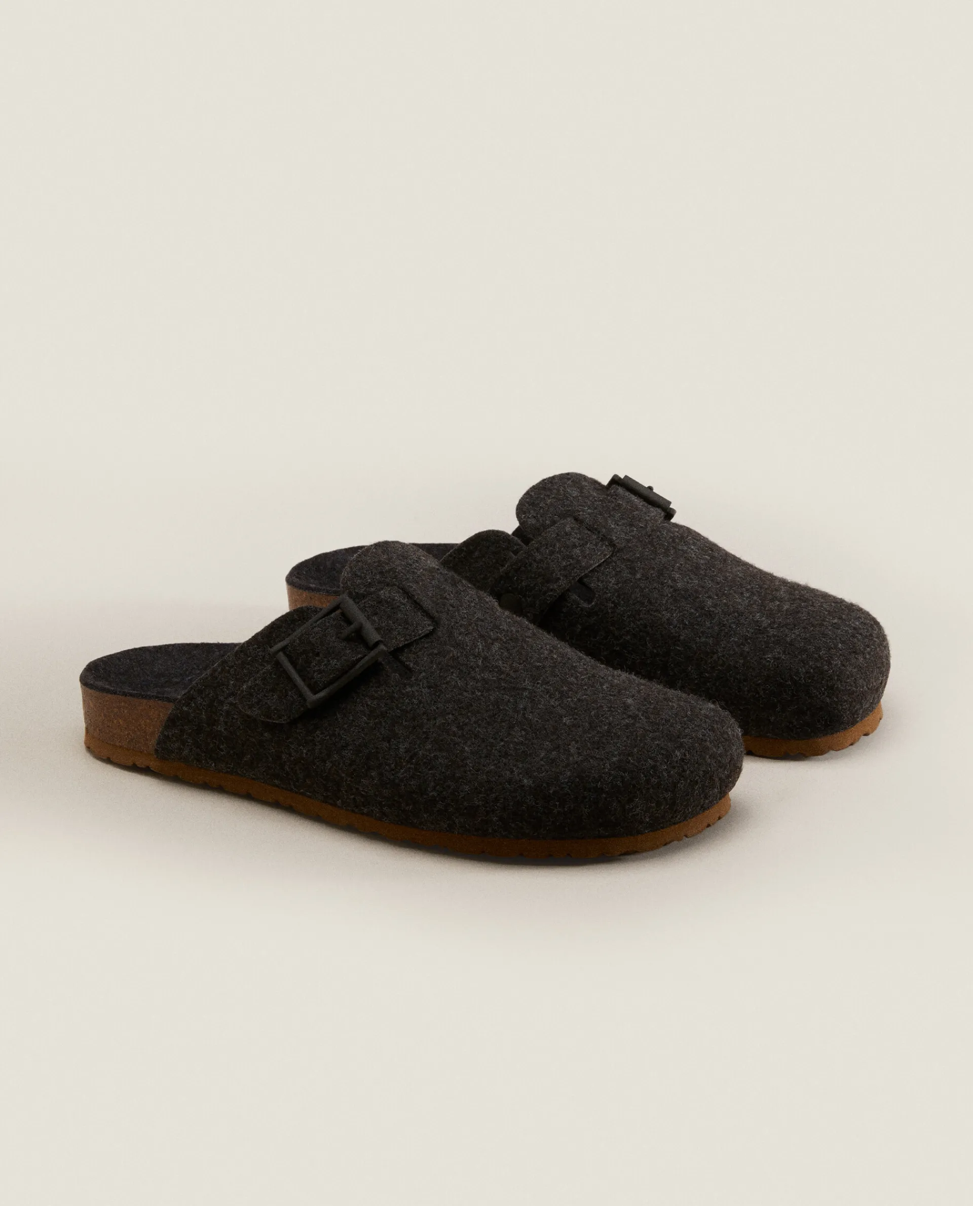 Man*ZARA Home Buckled Felt Mule Clog Slippers Brown