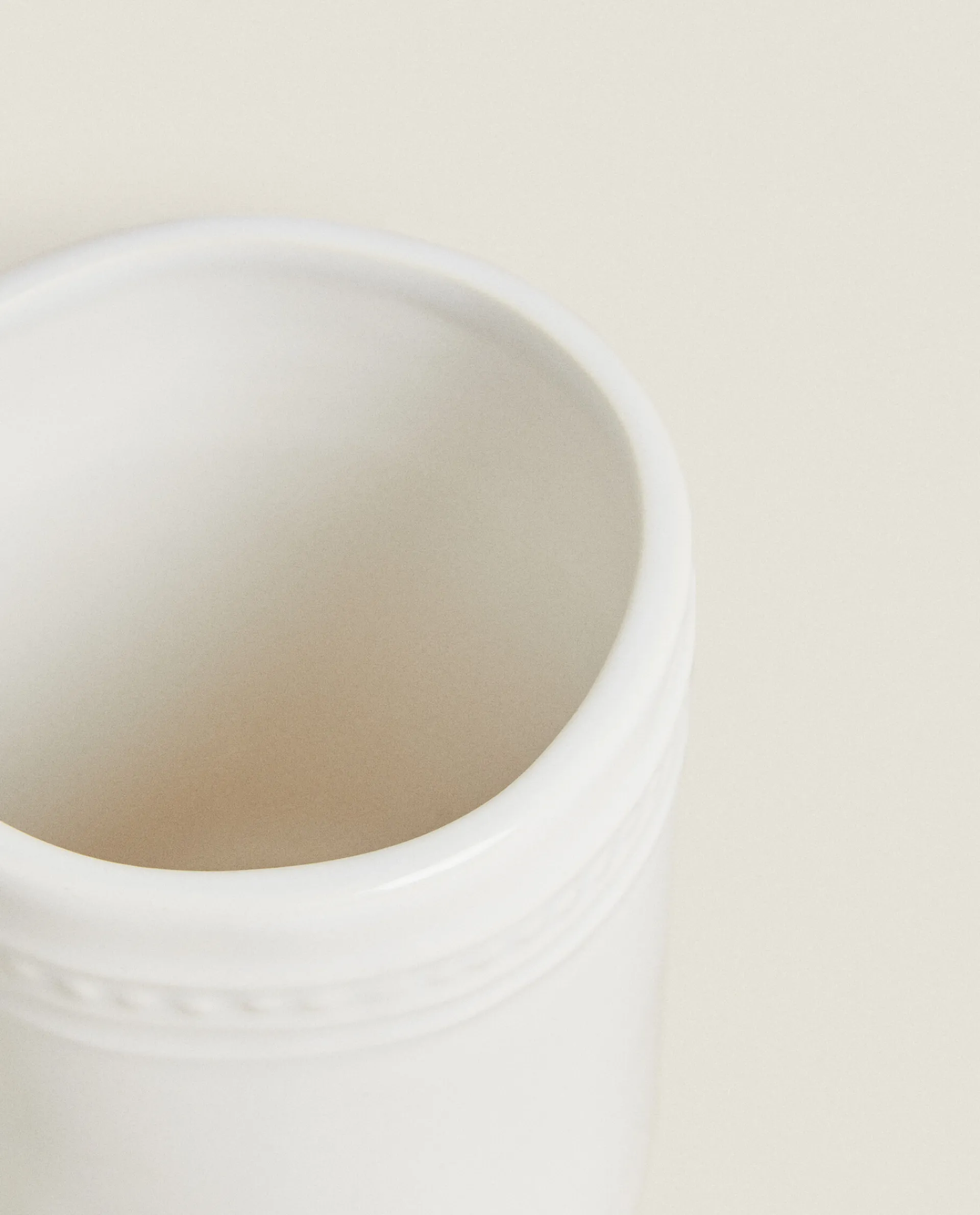 Glasses*ZARA Home Ceramic Tumbler With A Raised Design White