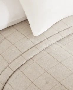 Quilts*ZARA Home Check Flannel Quilt Sand