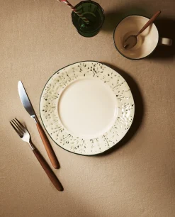 Dining*ZARA Home Christmas Dessert Plate With Raised Floral Design Green