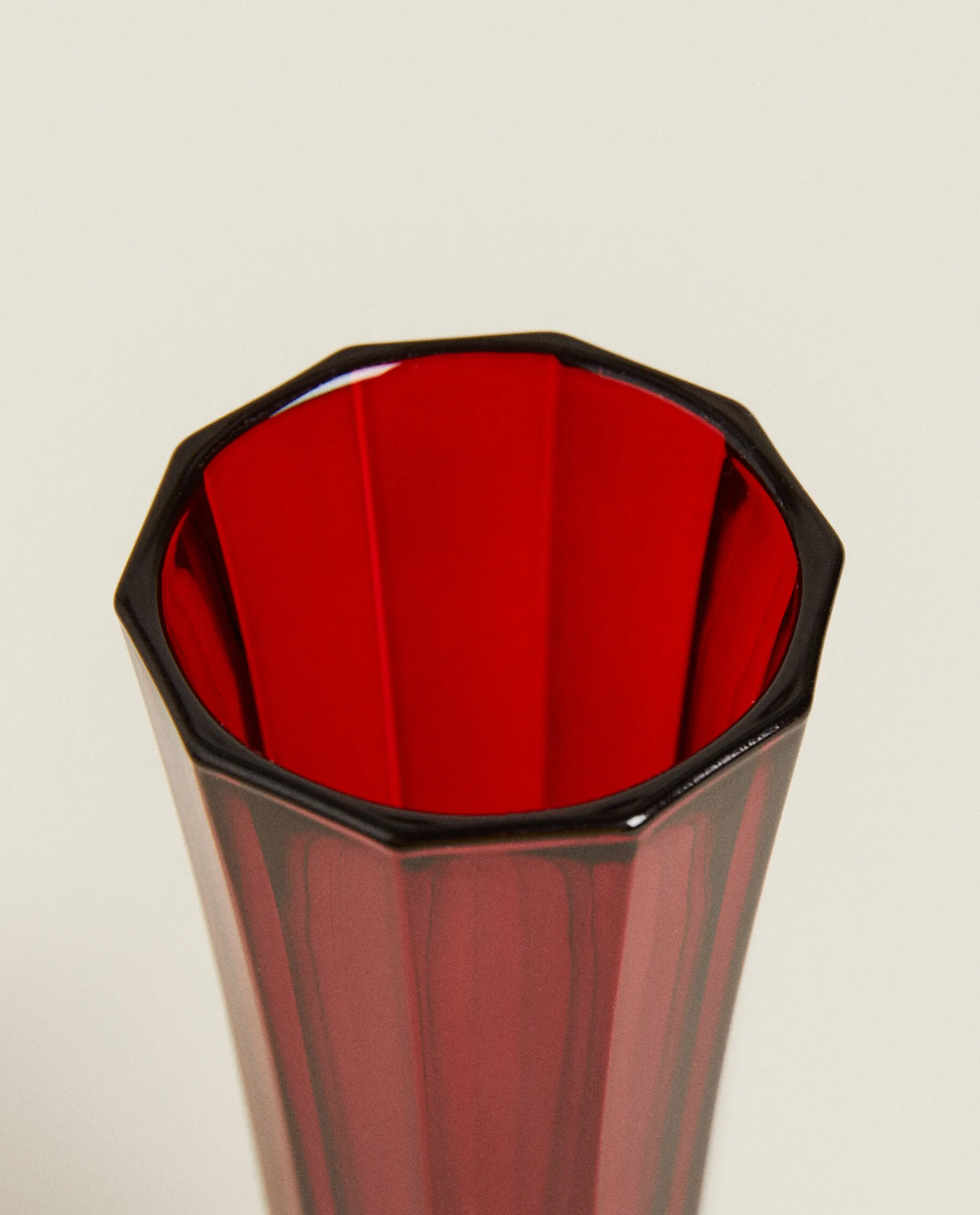 Dining*ZARA Home Christmas Faceted Glass Flute Red