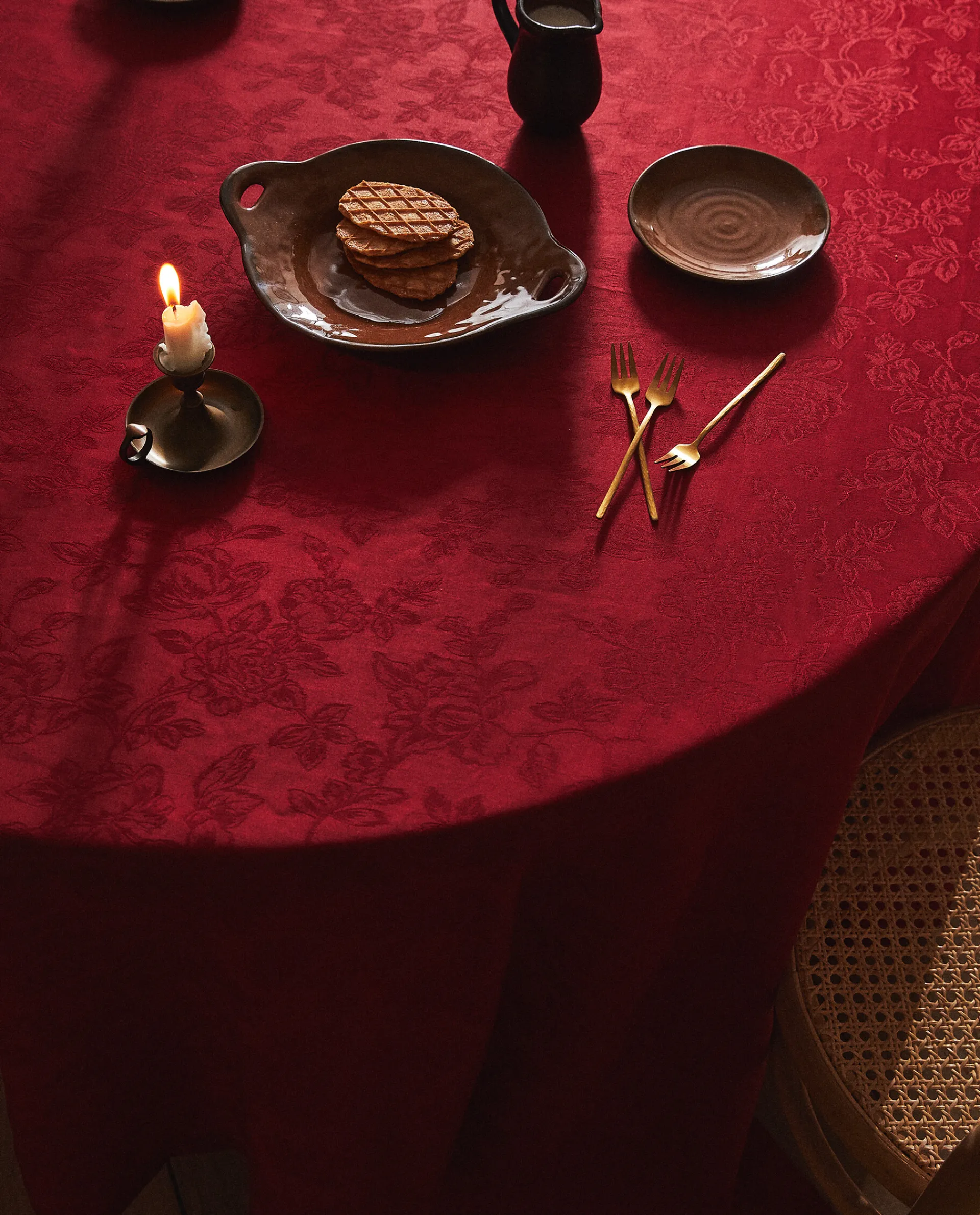 Dining*ZARA Home Christmas Floral Jacquard Tablecloth Red