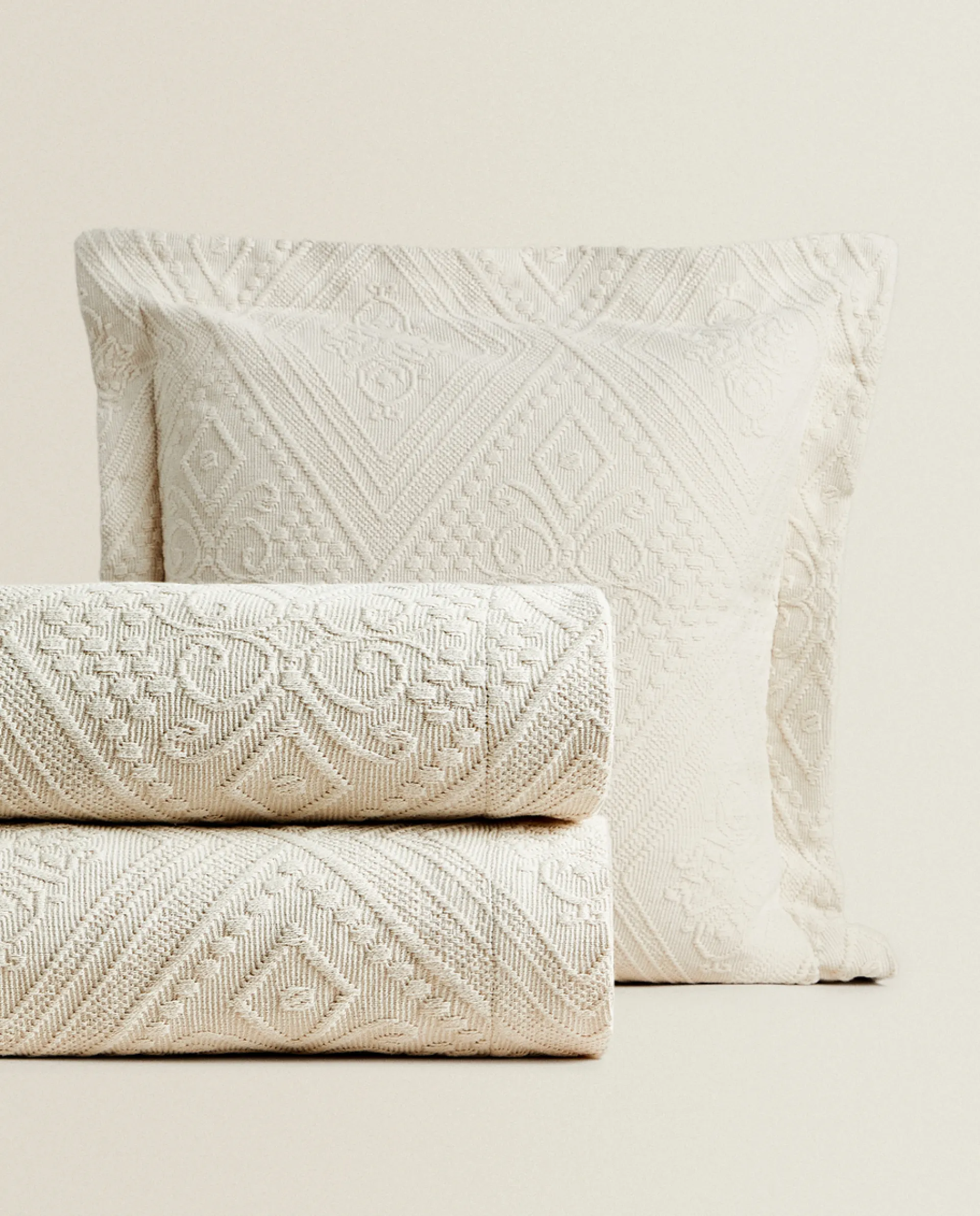 Bedspreads*ZARA Home Cotton Bedspread With Geometric Design Beige