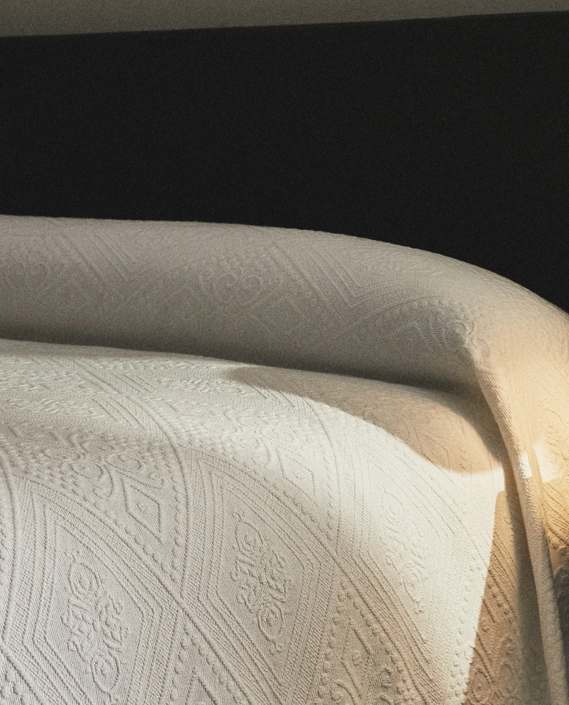 Bedspreads*ZARA Home Cotton Bedspread With Geometric Design White