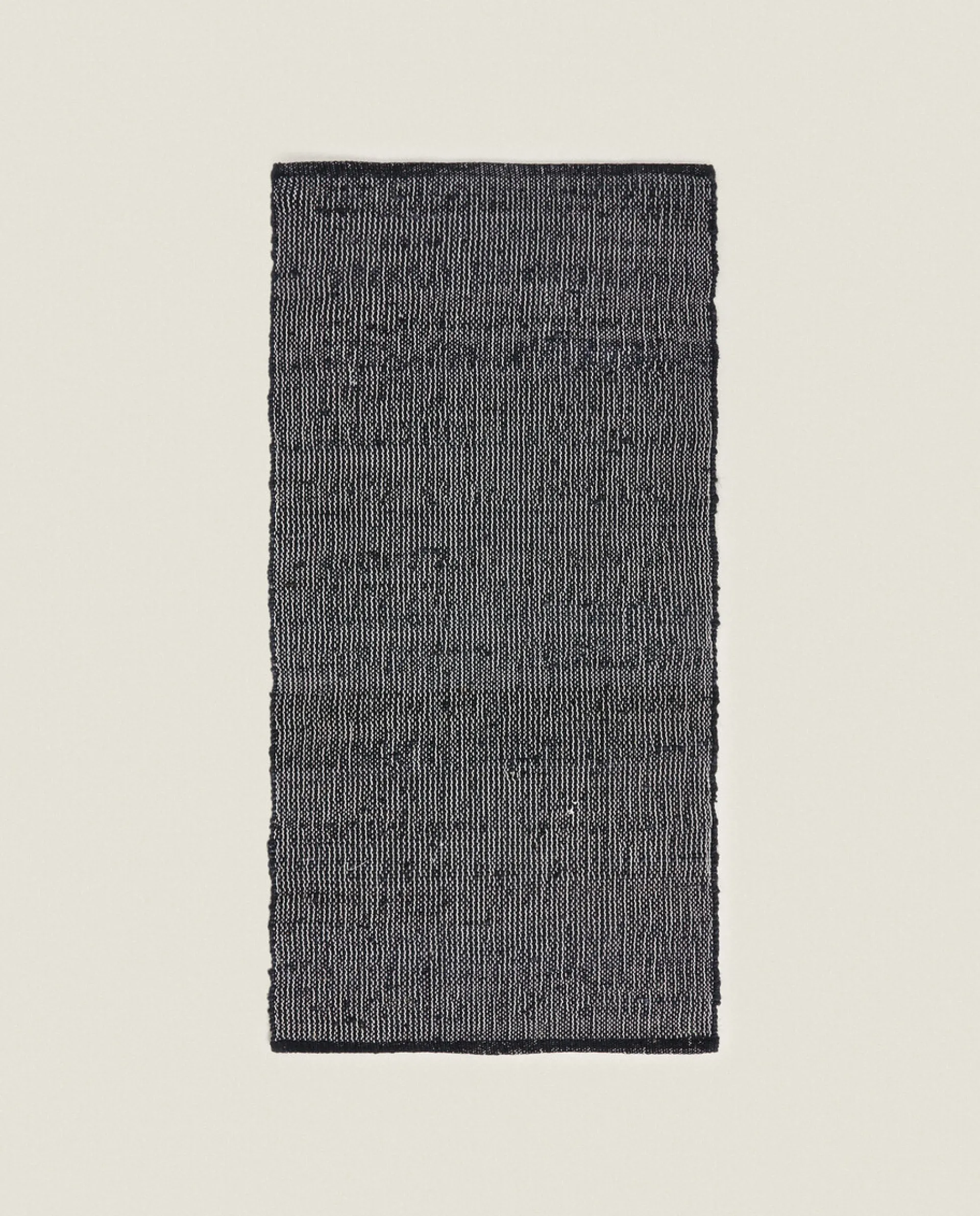 Solid*ZARA Home Dark Jute Rug Black