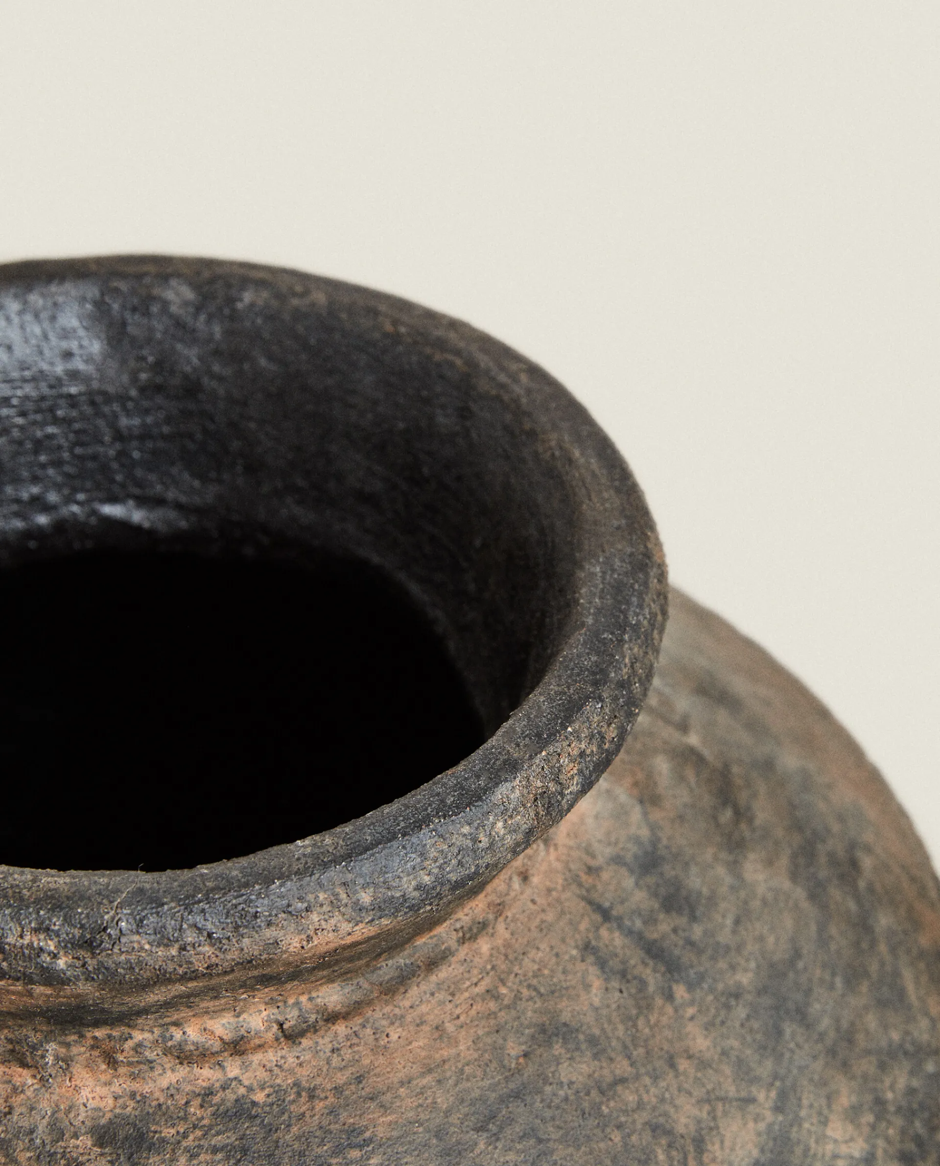 Vases*ZARA Home Decorative Pot Grey