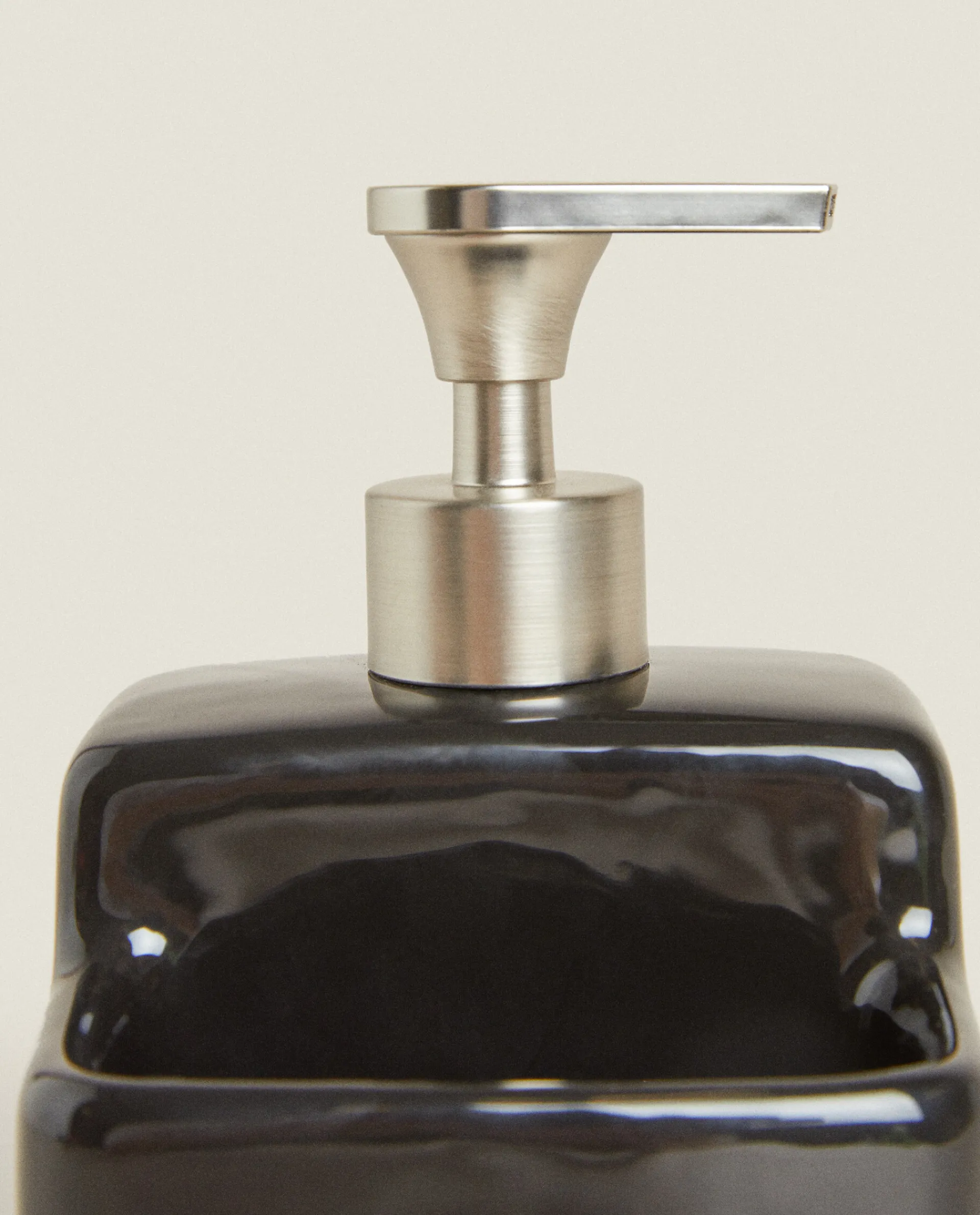 Cleaning*ZARA Home Dish Soap Dispenser With Storage Black