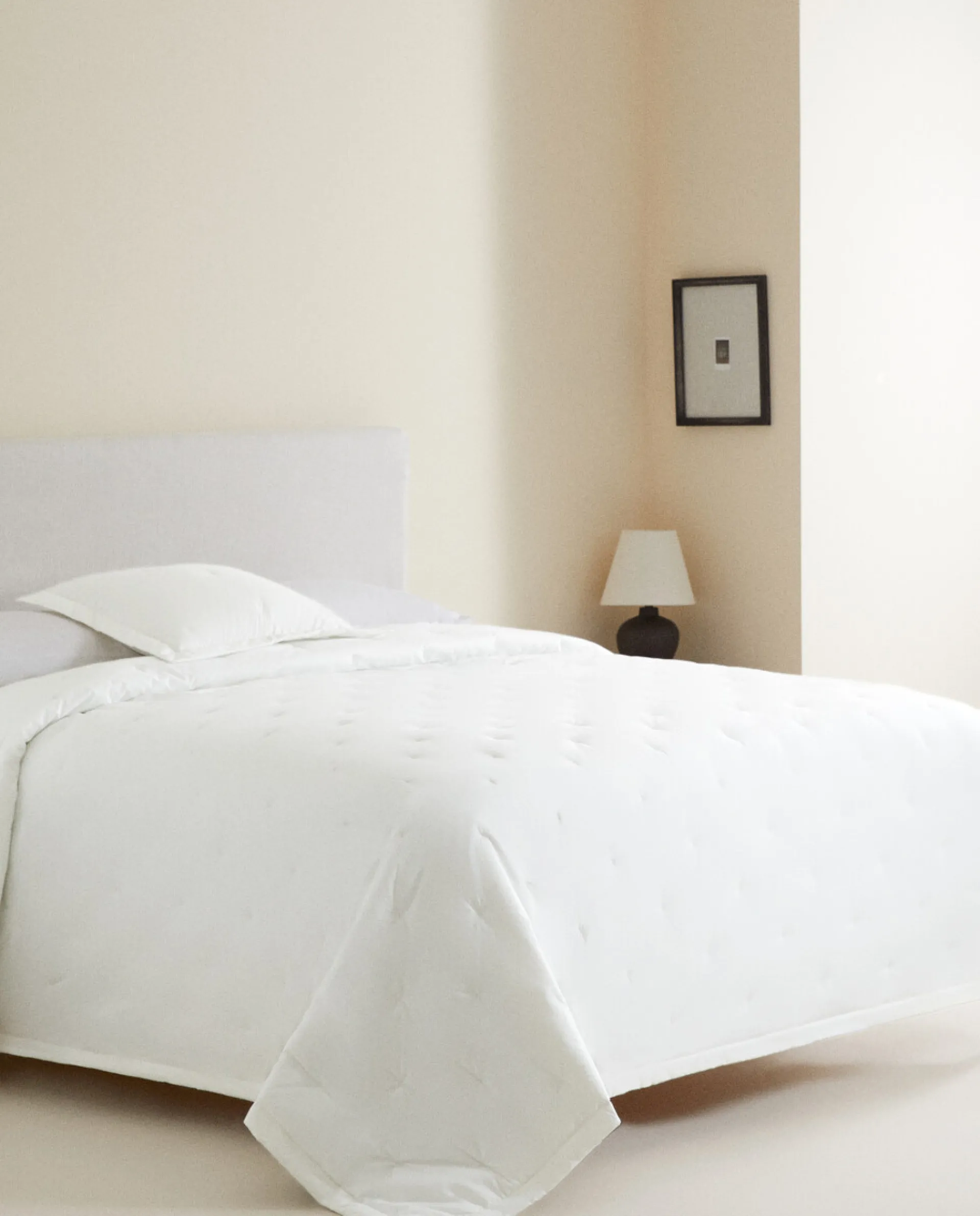 Quilts*ZARA Home Dotted Quilt White