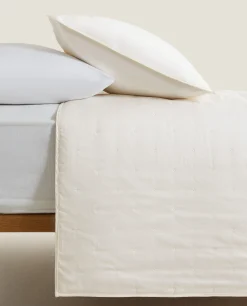 Quilts*ZARA Home Dotted Quilt Cream