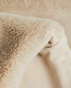 Blankets*ZARA Home Double-Textured Faux Fur Blanket Beige
