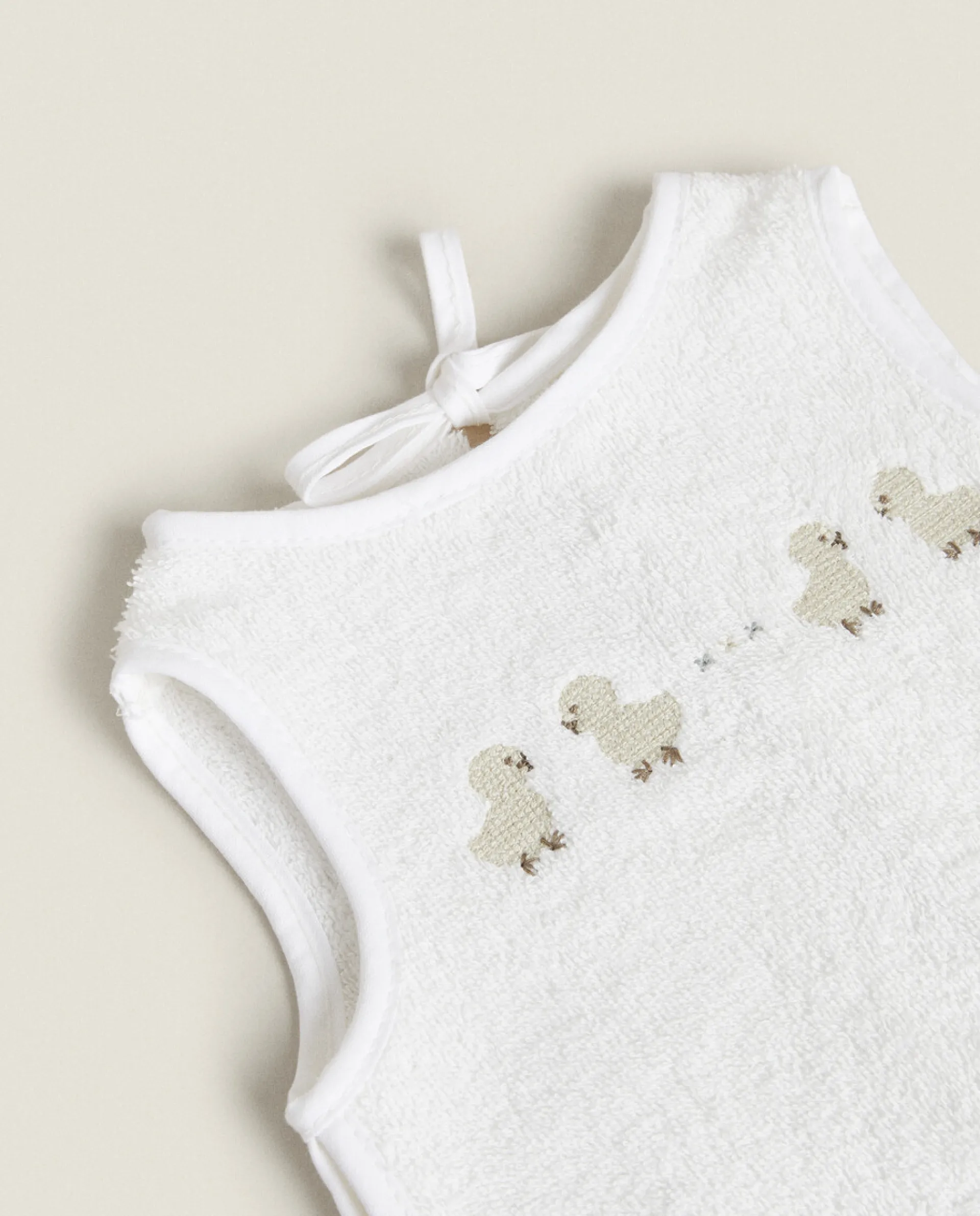 Mealtime*ZARA Home Duck Cross-Stitch Bib Oyster White