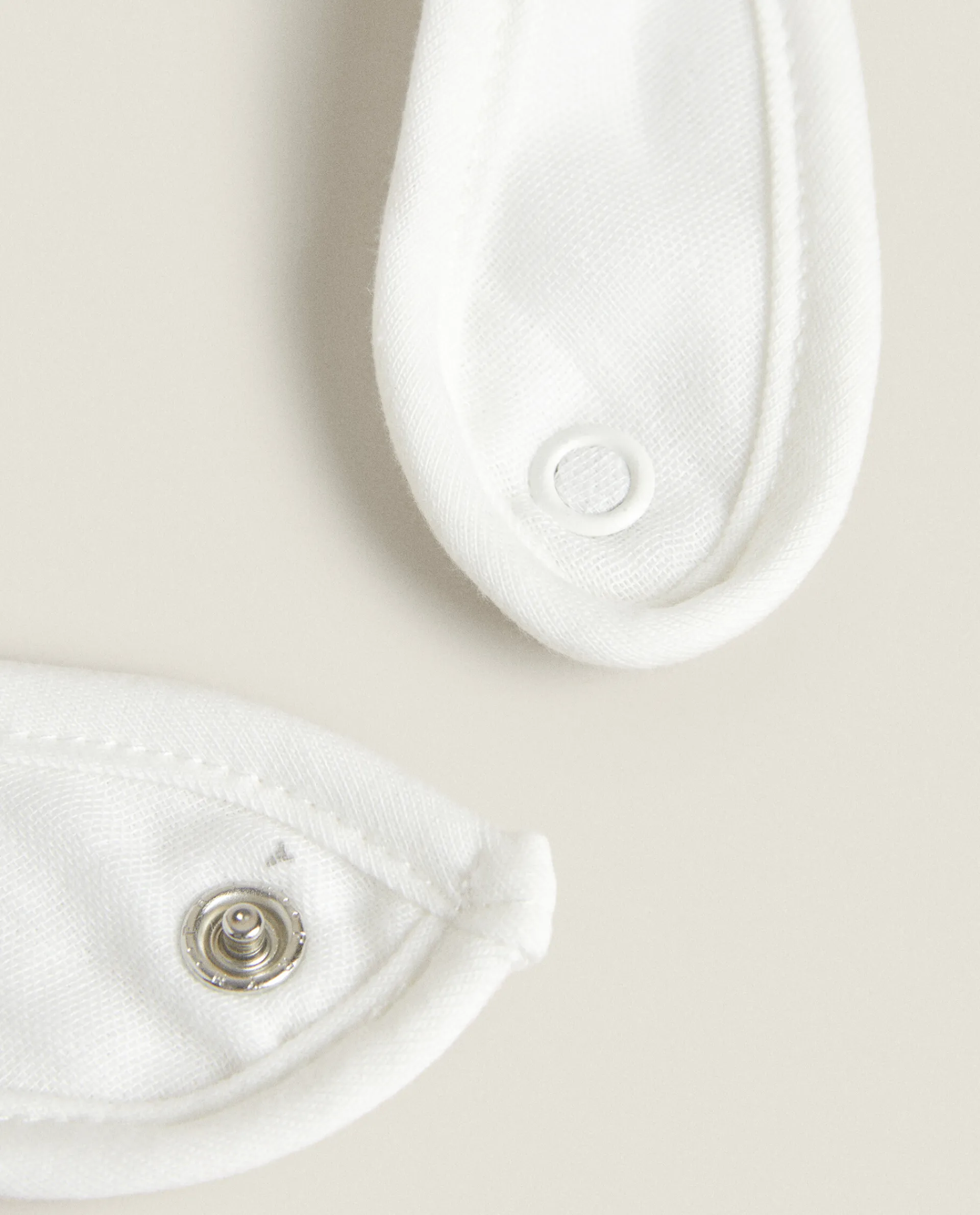 Mealtime*ZARA Home Duck Muslin Bib White