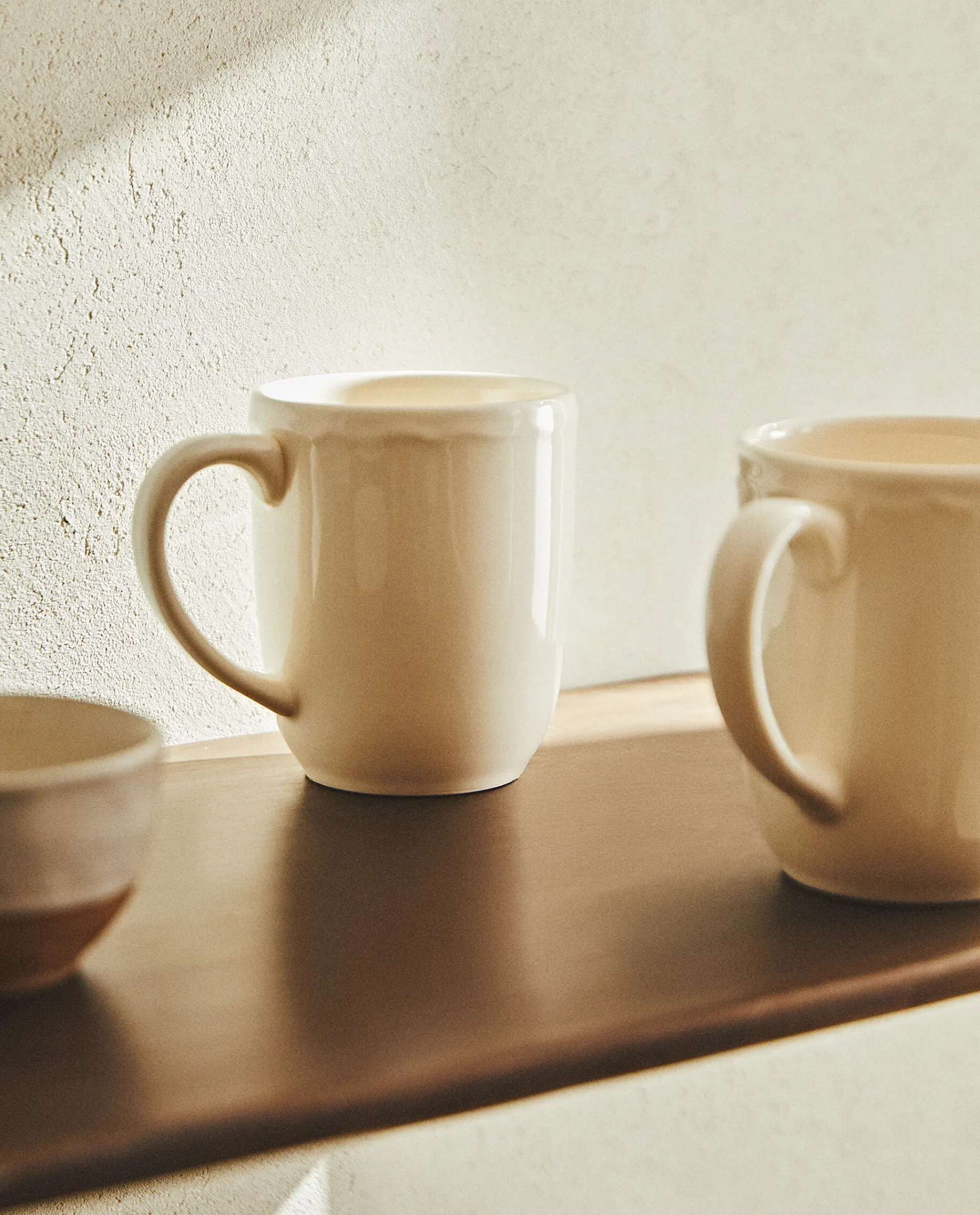 Mugs*ZARA Home Earthenware Mug With A Raised-Design Edge Cream