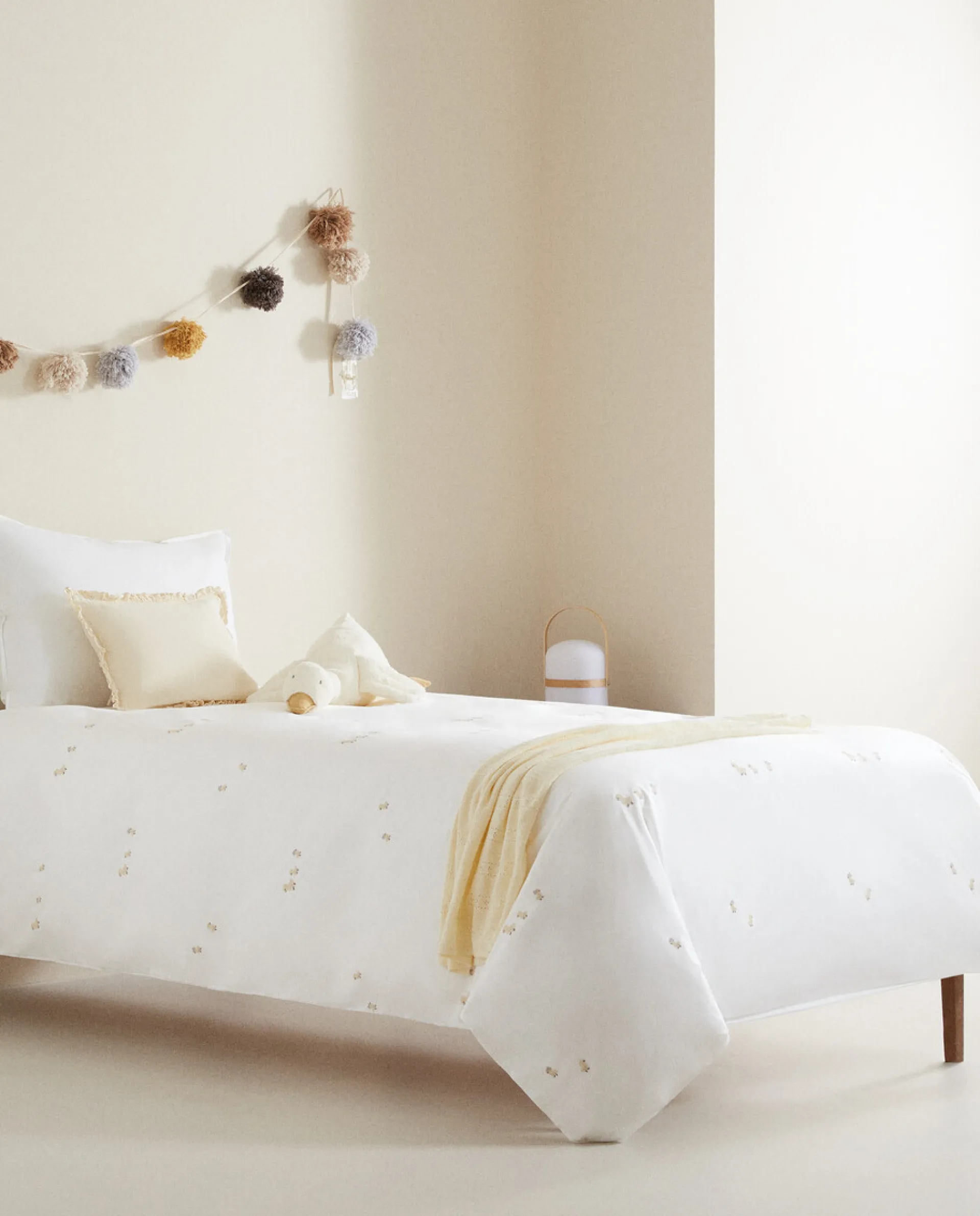 Duvet Covers*ZARA Home Embroidered Duvet Cover Yellow