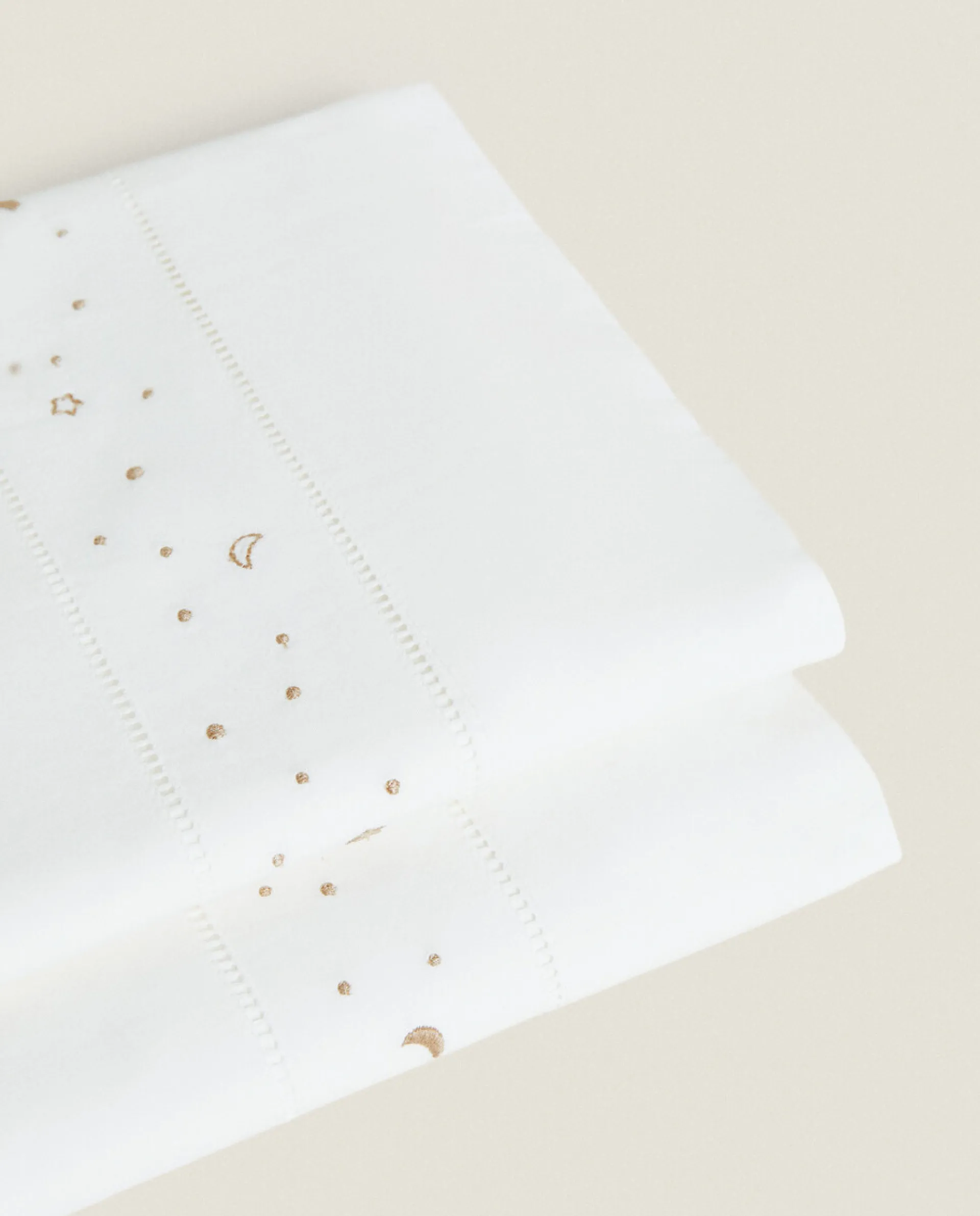 Crib Bedding*ZARA Home Embroidered Moons And Stars Flat Sheet Taupe