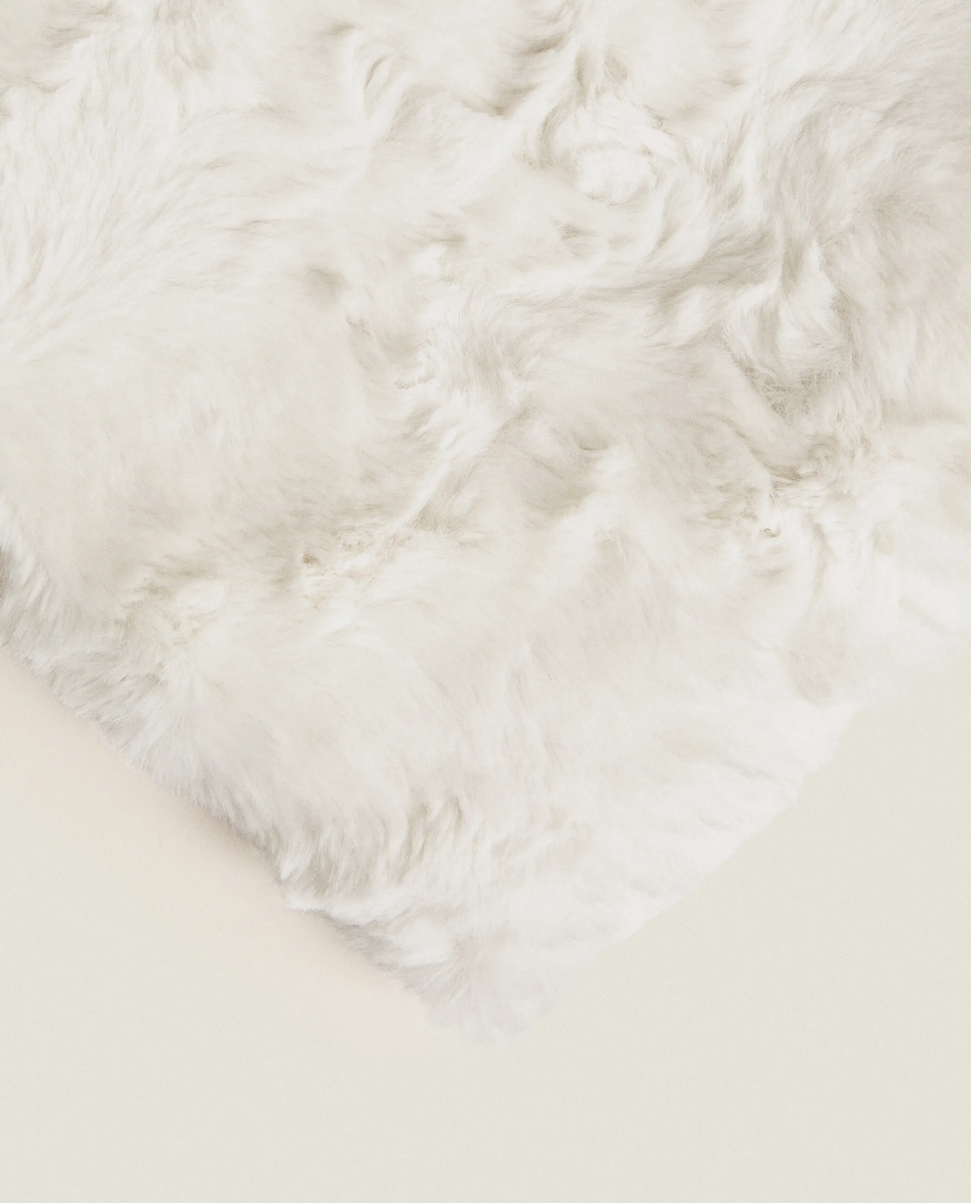Blankets*ZARA Home Faux Fur Blanket Oyster White