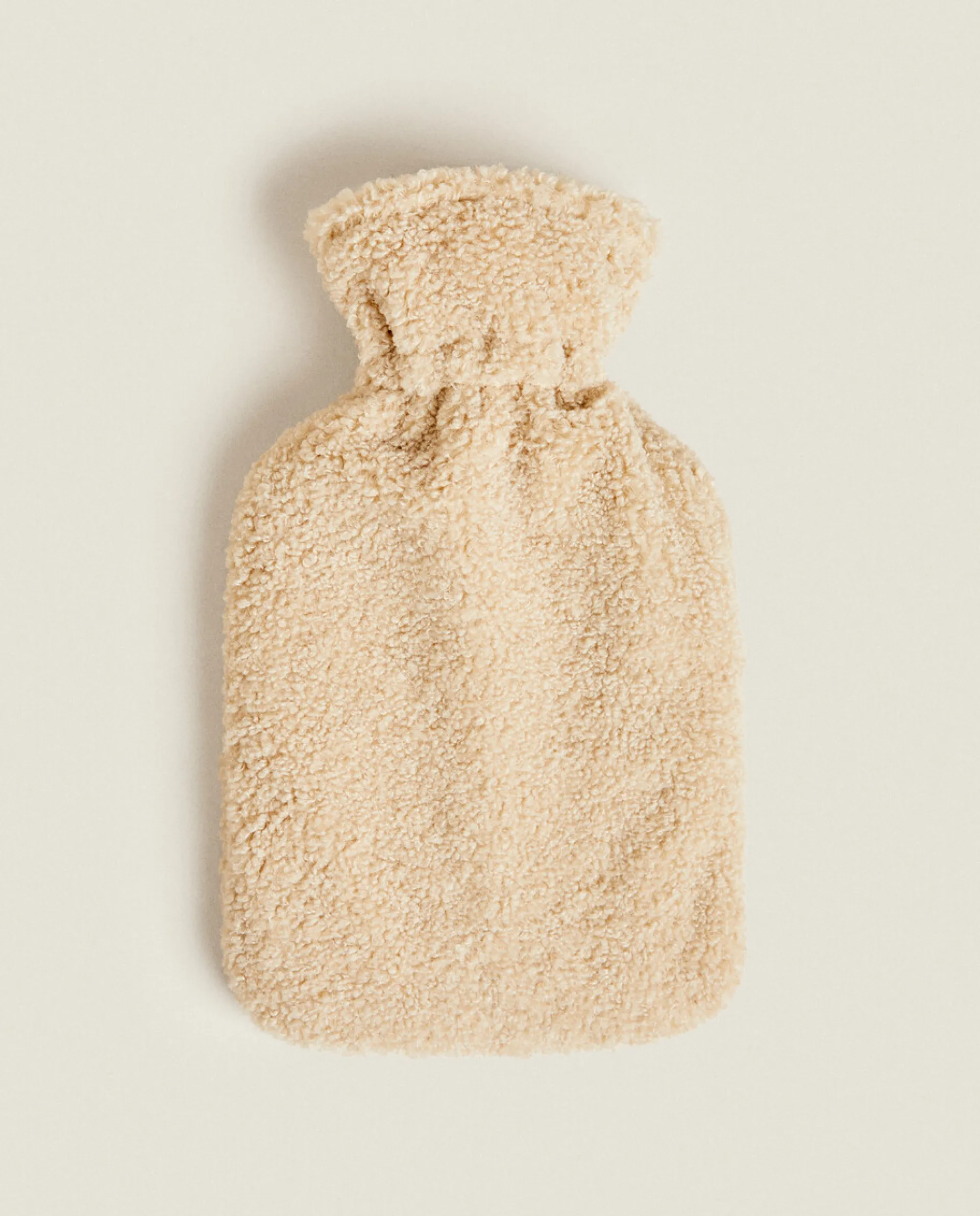 Accessories*ZARA Home Faux Shearling Water Bottle Beige