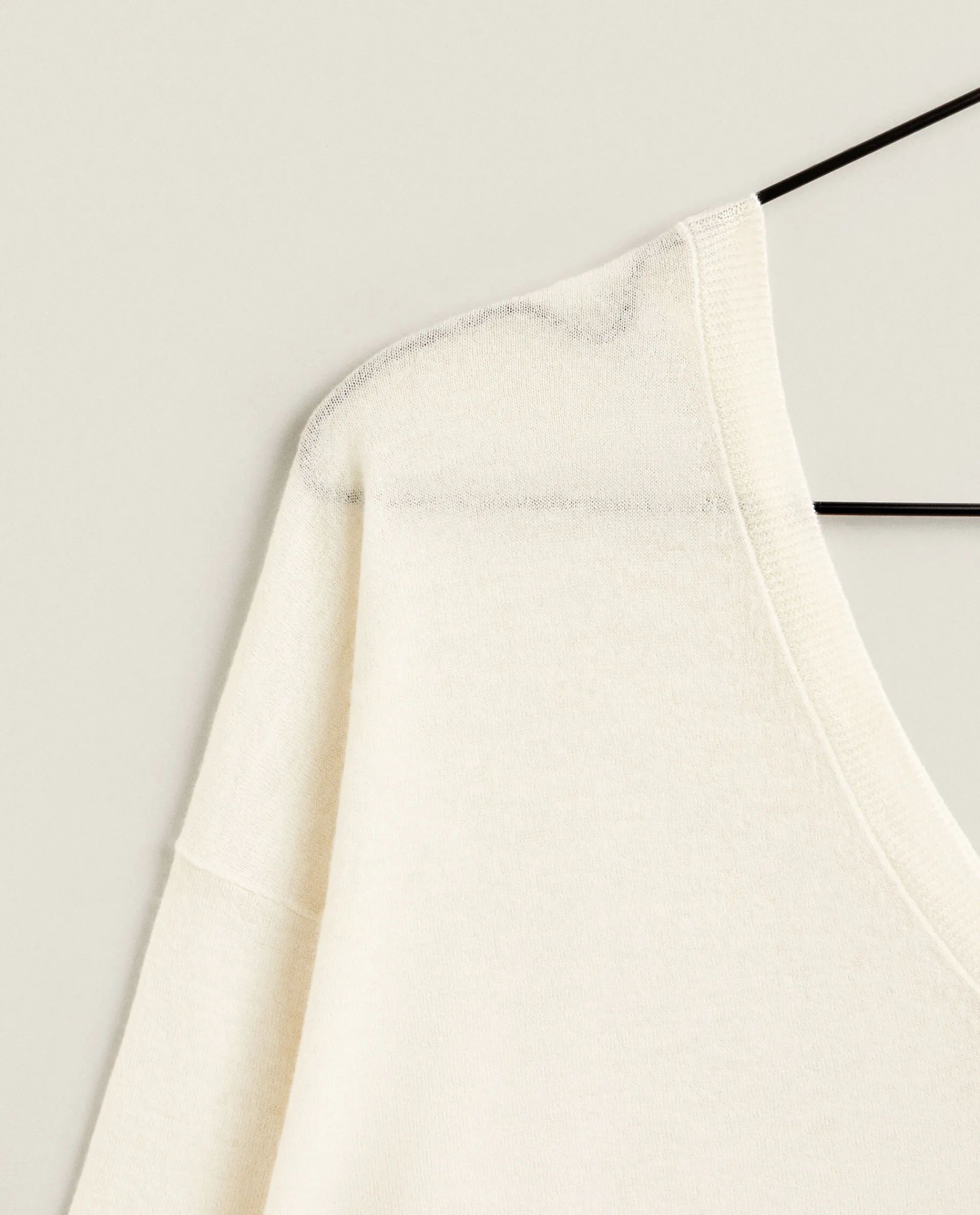 Cashmere*ZARA Home Fine Cashmere Sweater Cream