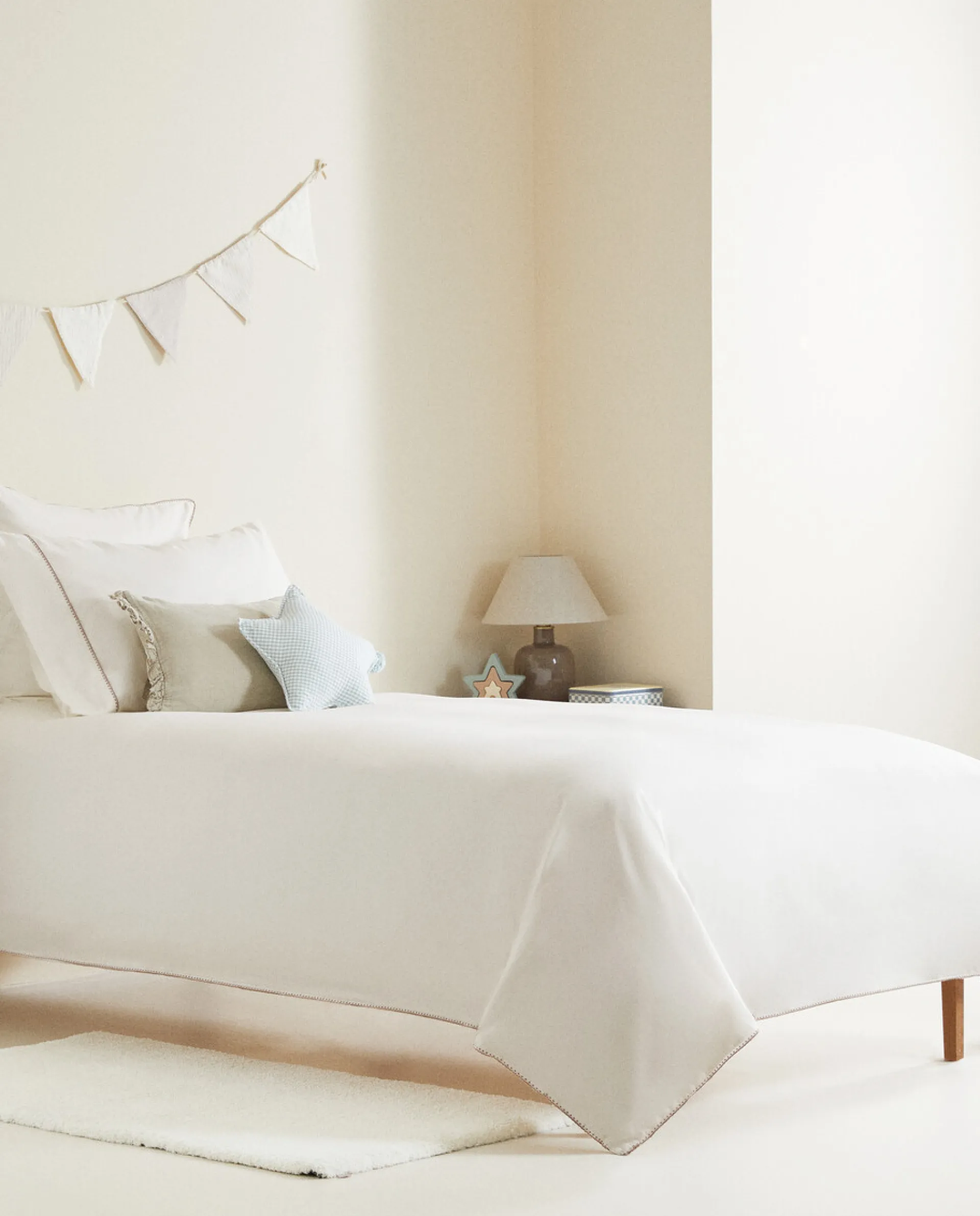 Crib Bedding*ZARA Home Fitted Sheet With Topstitching Oyster White