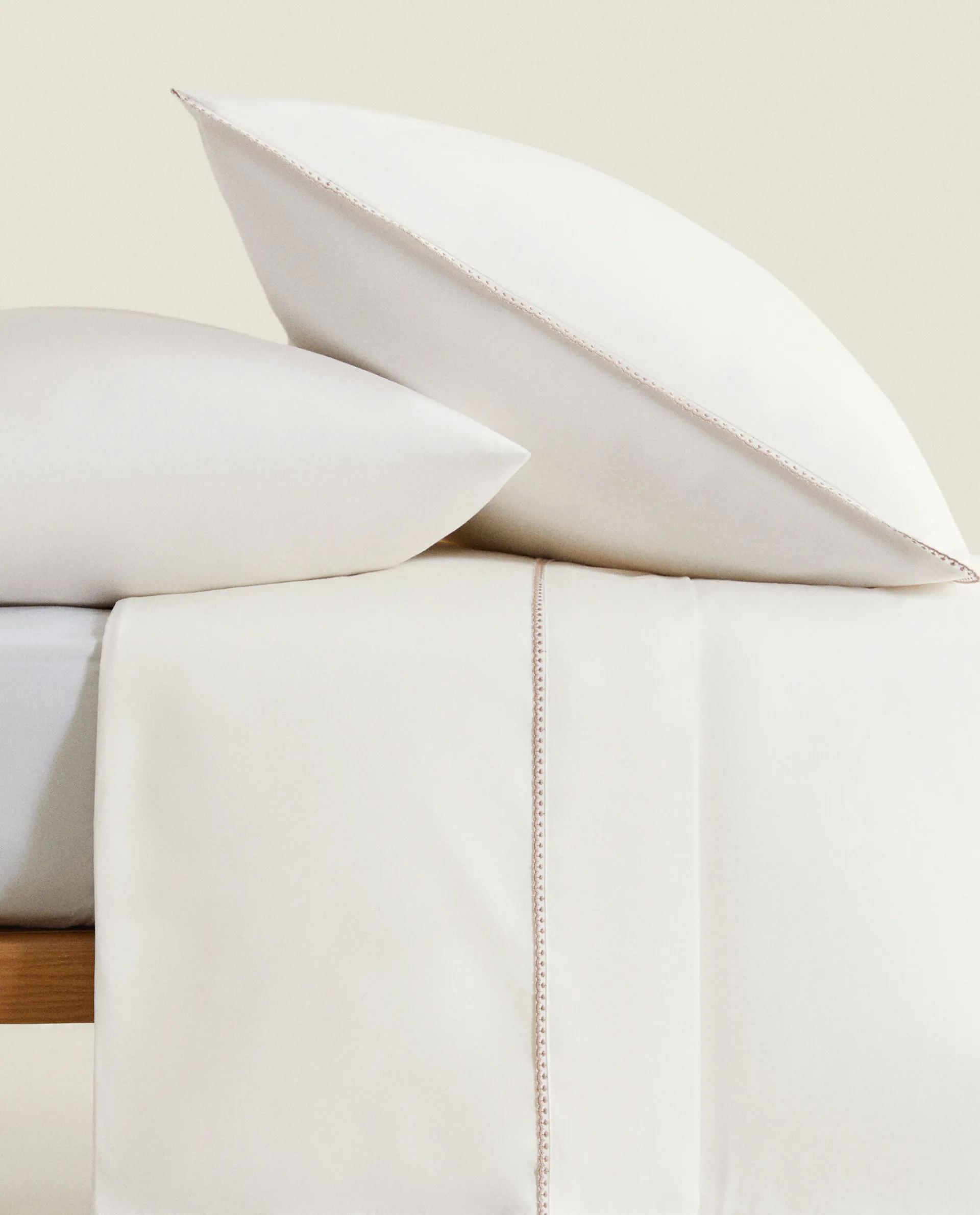 Crib Bedding*ZARA Home Fitted Sheet With Topstitching Oyster White