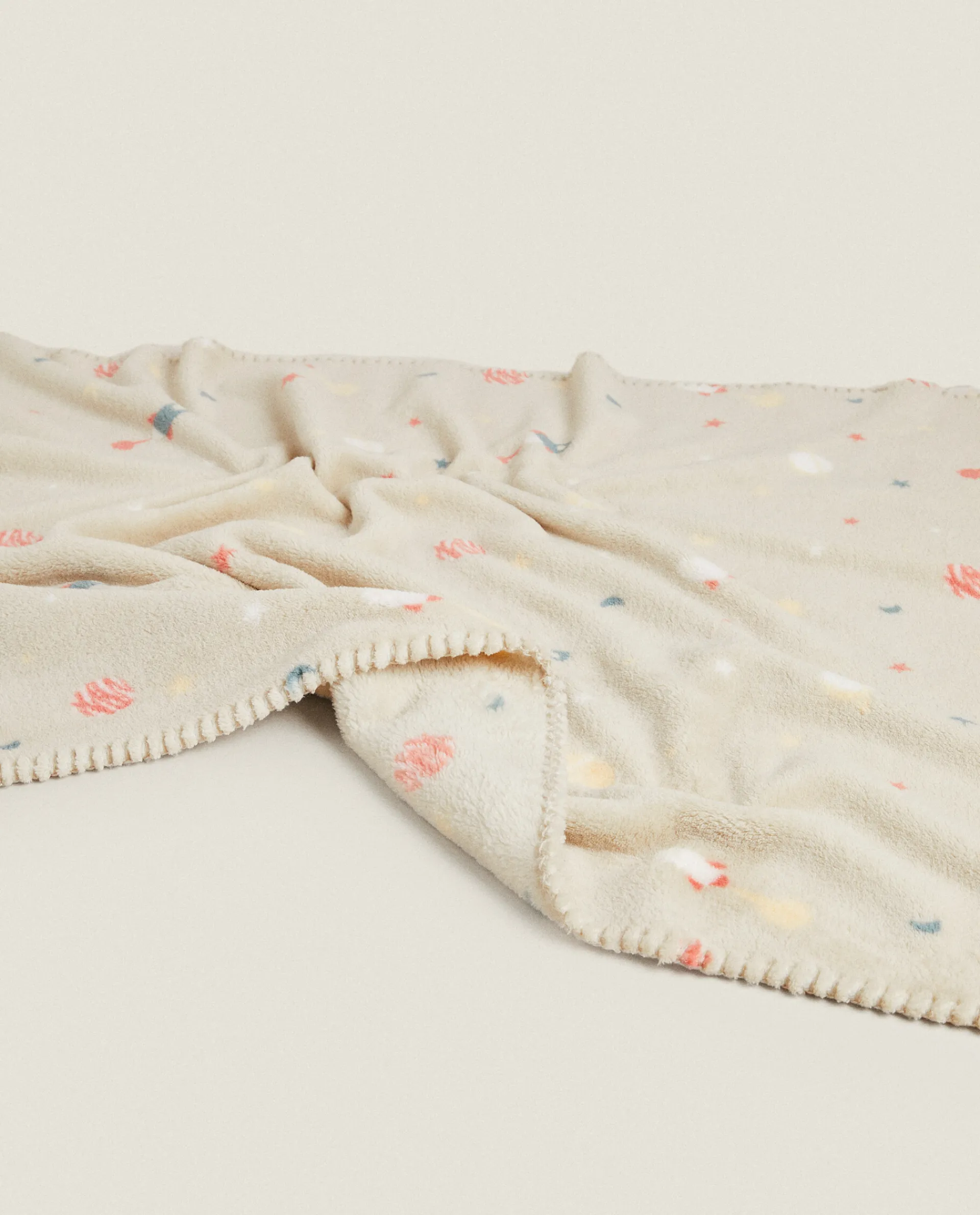 Blankets*ZARA Home Fleece Blanket Multicolored