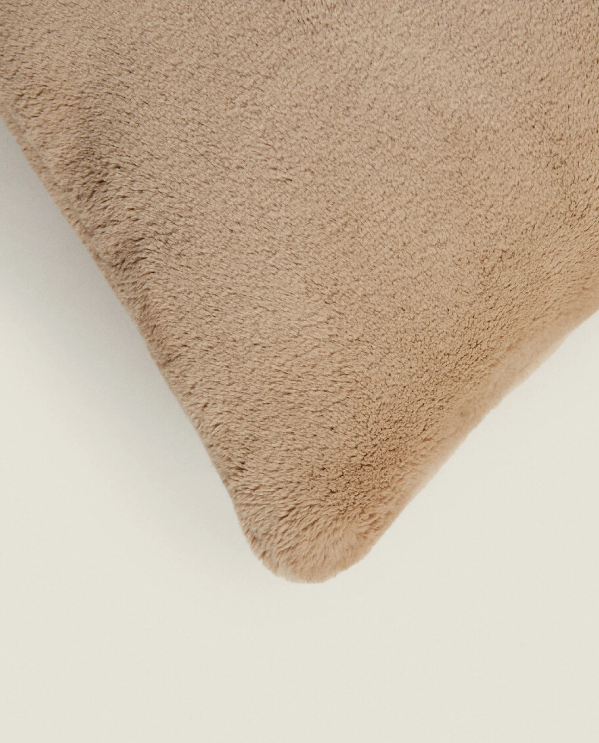 Solid*ZARA Home Fleece Throw Pillow Cover Beige