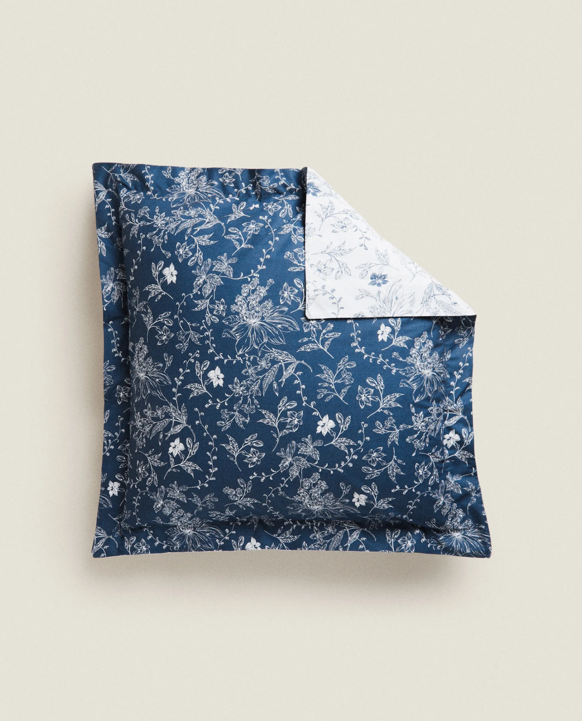 Pillowcases*ZARA Home Floral Pillowcase Blue