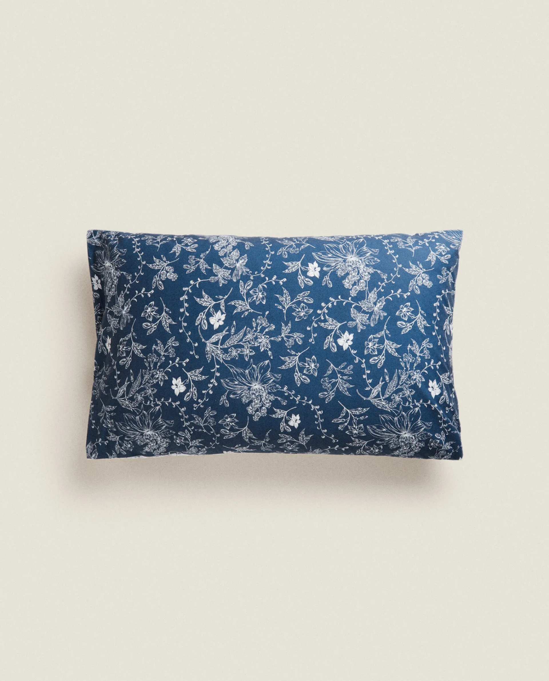 Pillowcases*ZARA Home Floral Pillowcase Blue