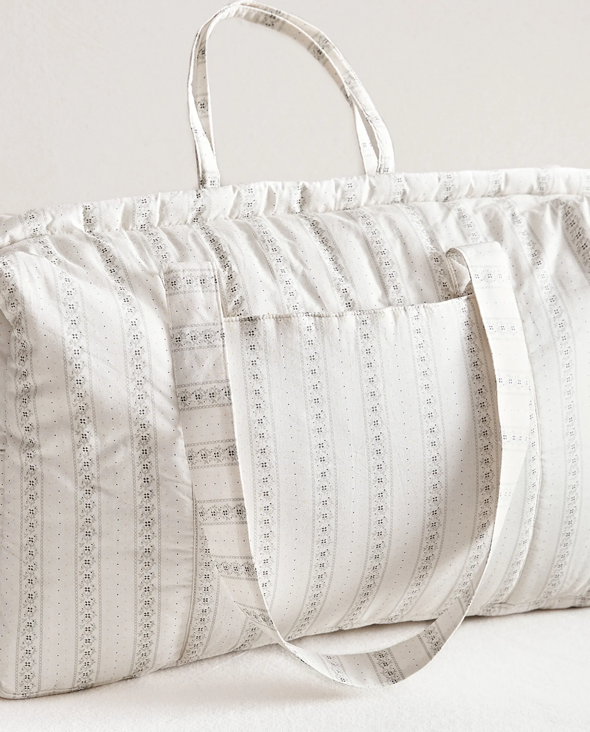 Diaper Bags*ZARA Home Floral Print Diaper Bag Oyster White