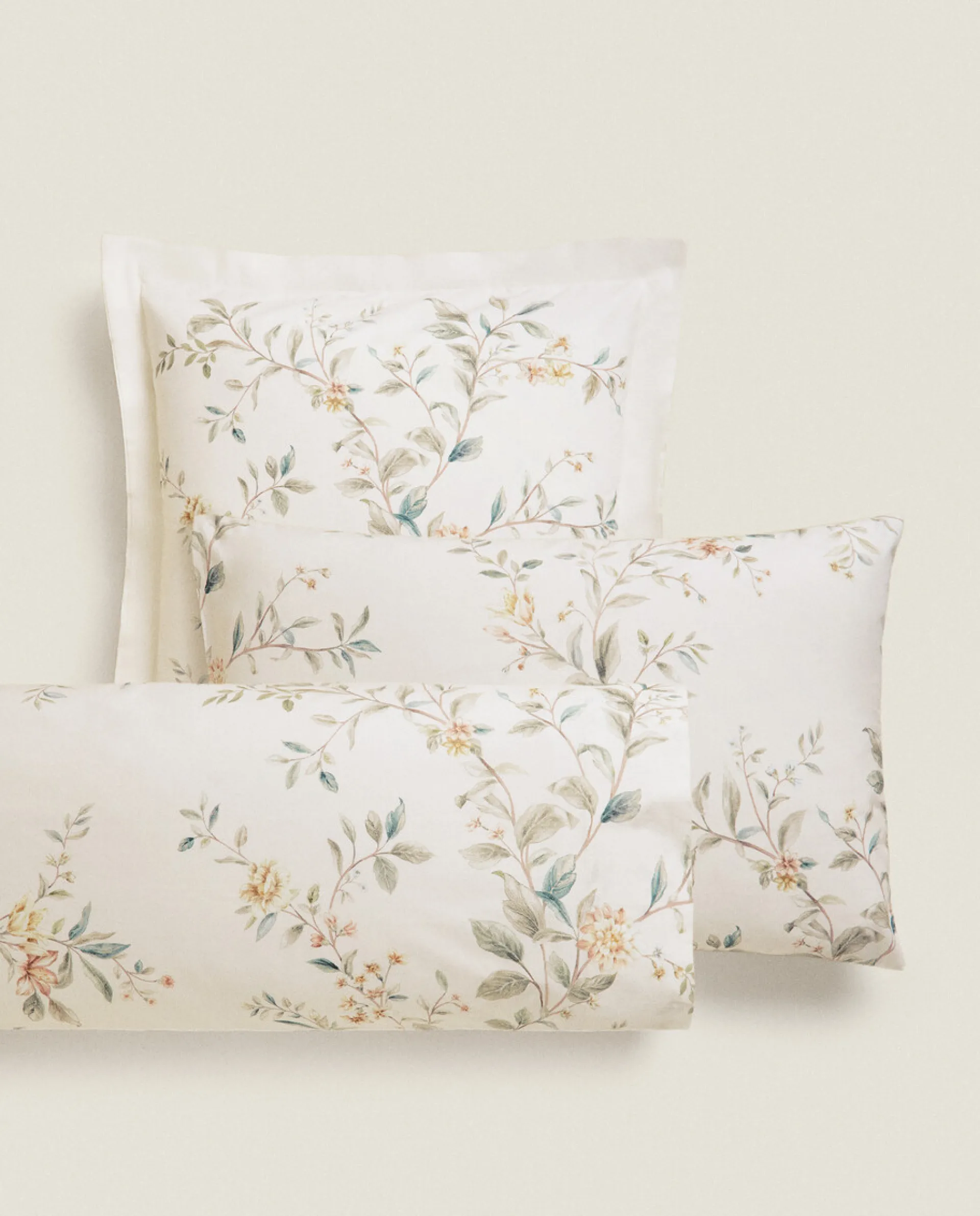Pillowcases*ZARA Home Floral Print Pillowcase Cream