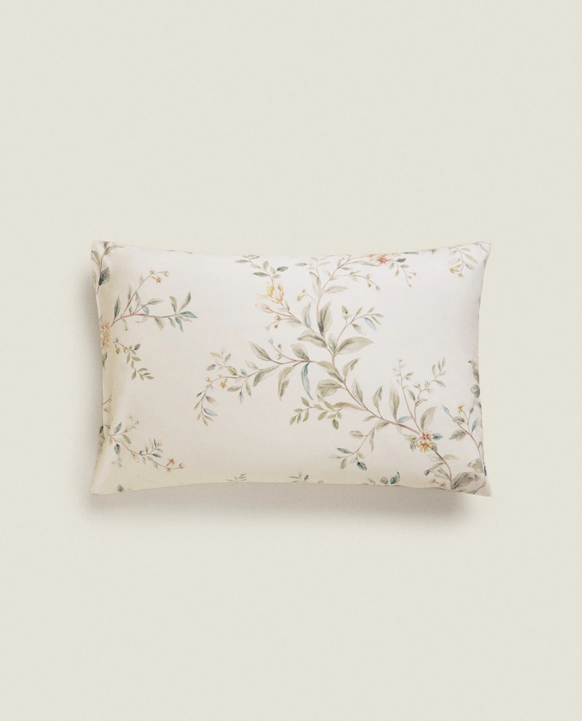 Pillowcases*ZARA Home Floral Print Pillowcase Cream