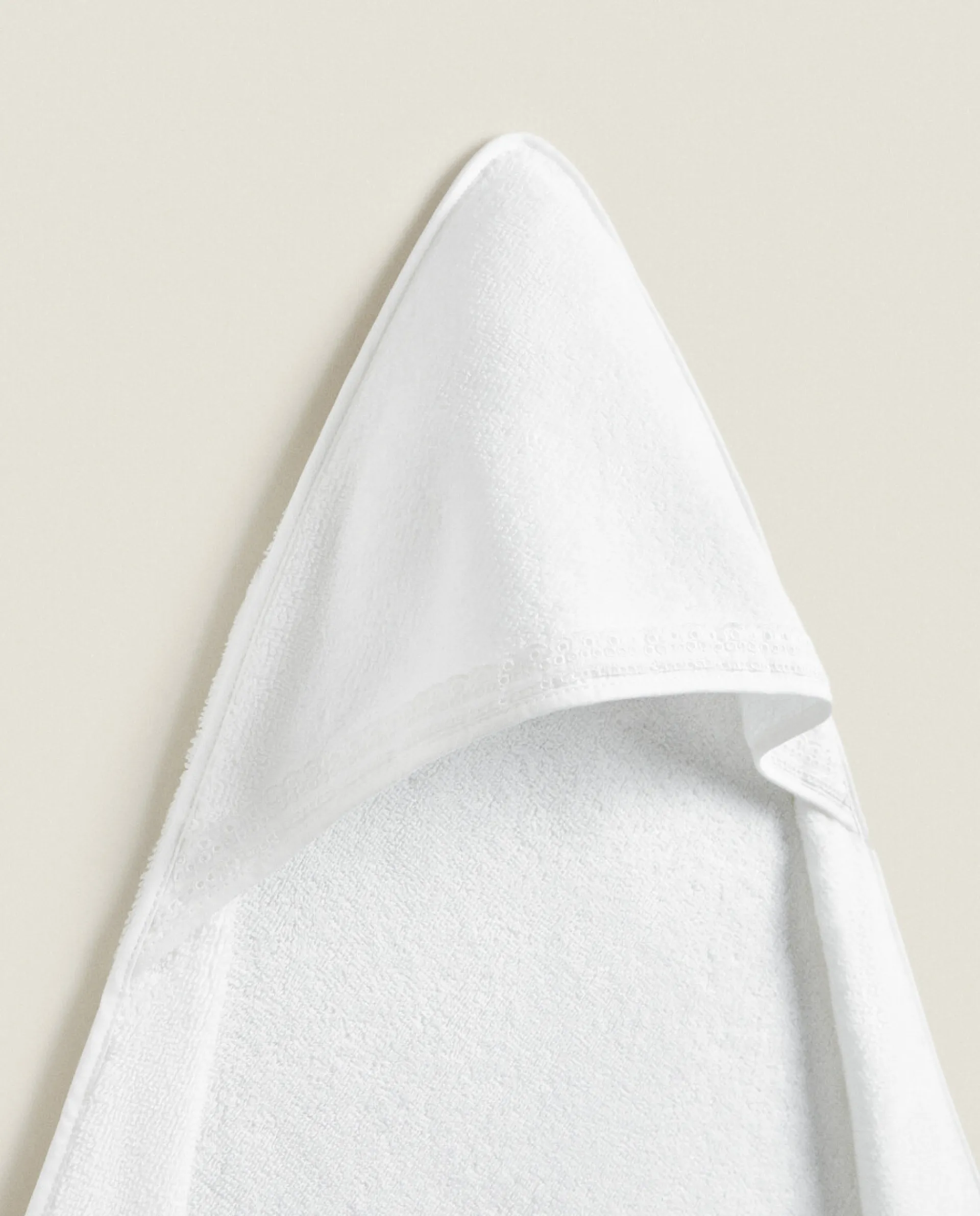 Bathroom*ZARA Home Hooded Baby Towel With Embroidered Border White