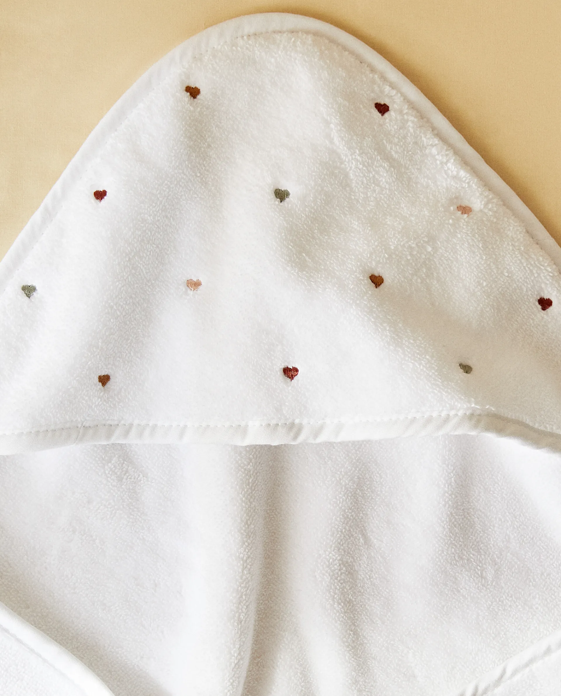 Bathroom*ZARA Home Hooded Baby Towel With Embroidered Hearts Oyster White