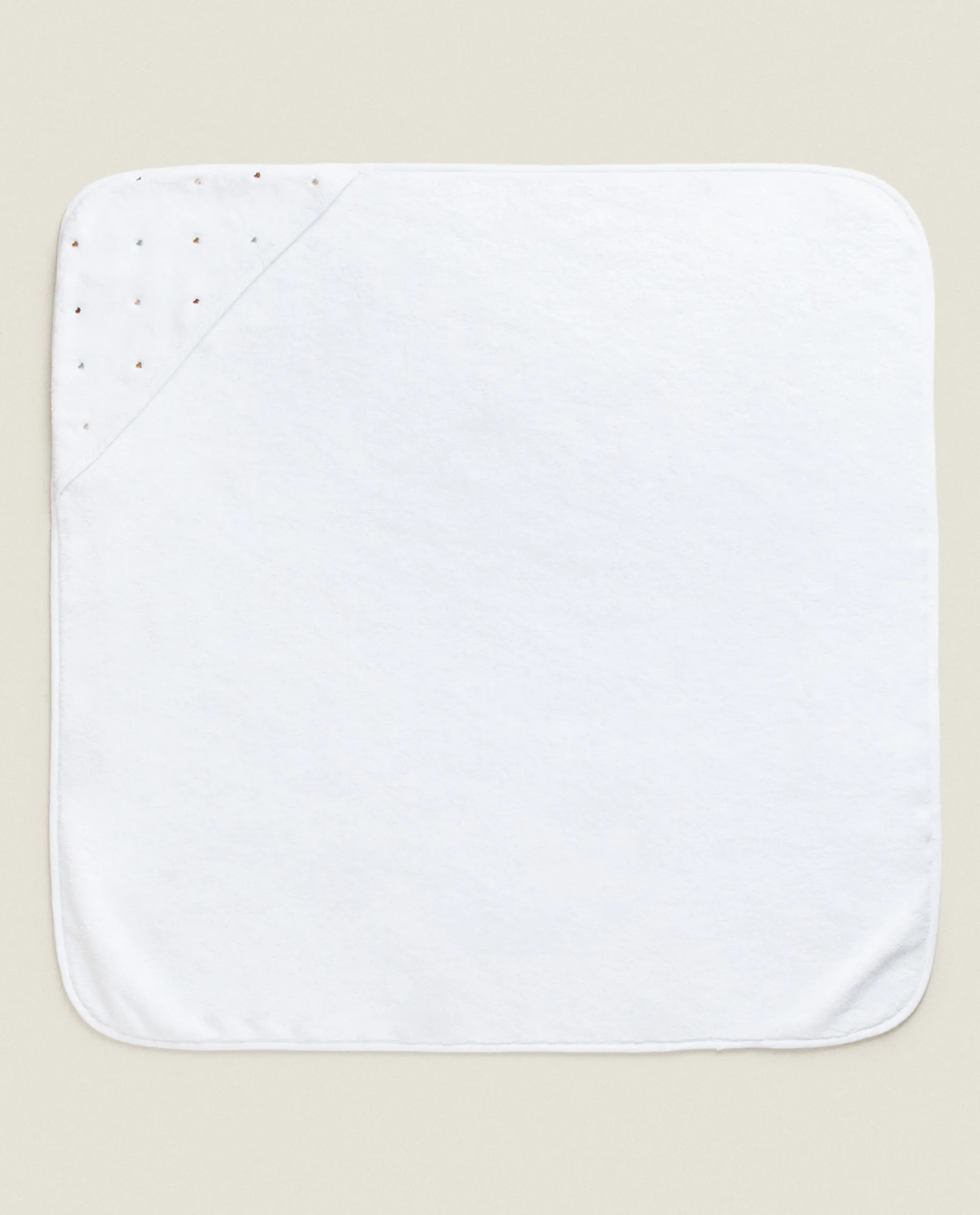 Bathroom*ZARA Home Hooded Baby Towel With Embroidered Hearts Oyster White