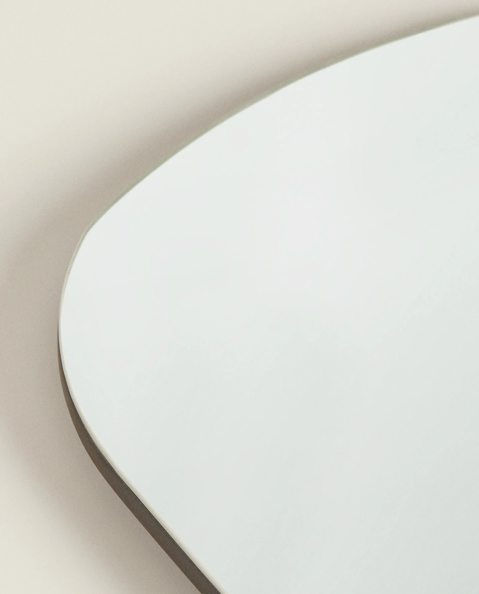Mirrors*ZARA Home Irregular-Shaped Mirror Transparent