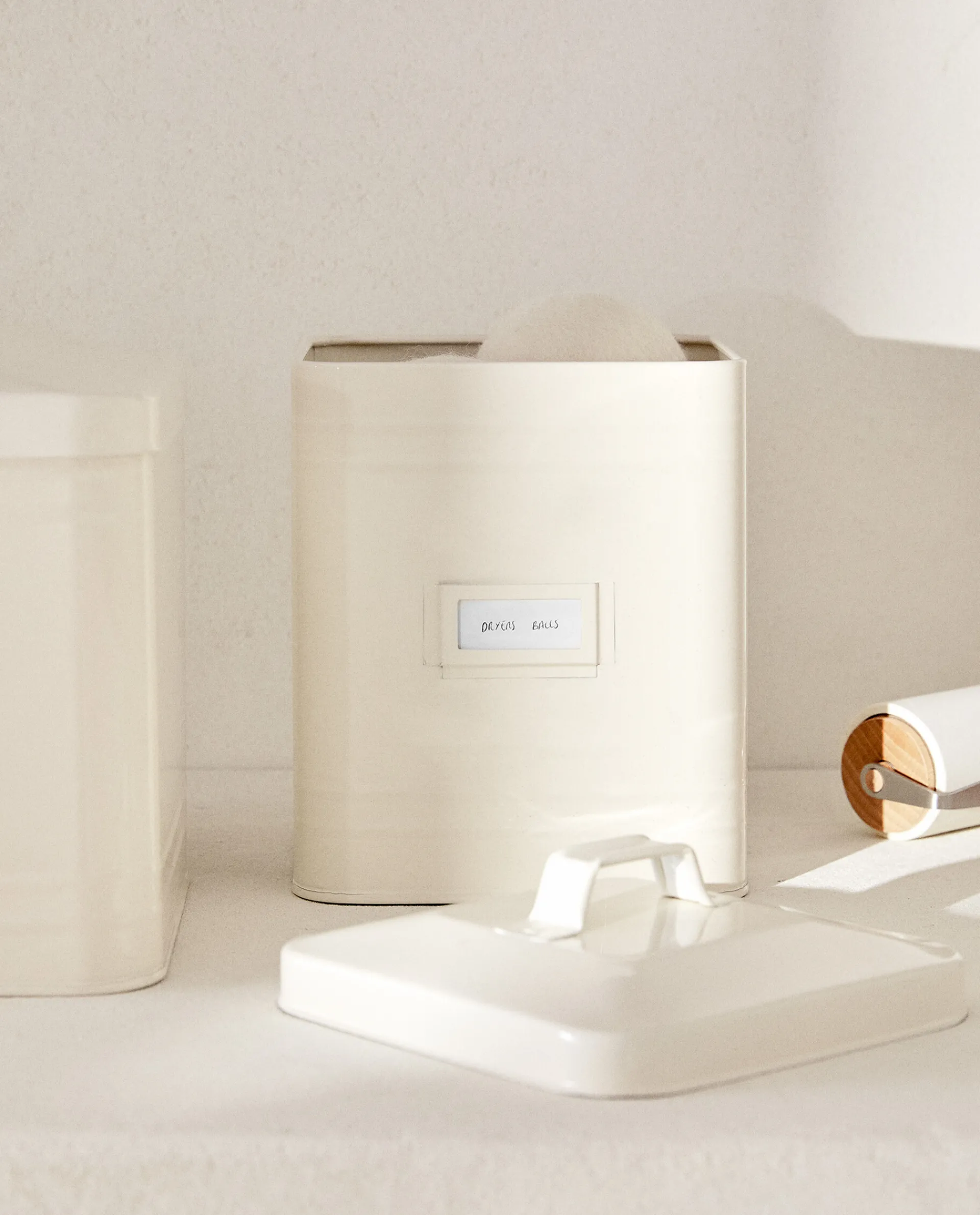 Cleaning*ZARA Home Laundry Tab Container Cream