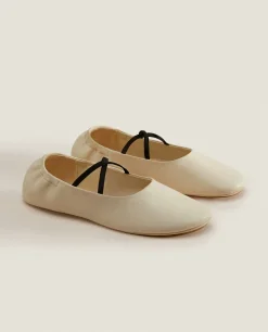 Woman*ZARA Home Leather Ballet Flats With A High Vamp Ecru