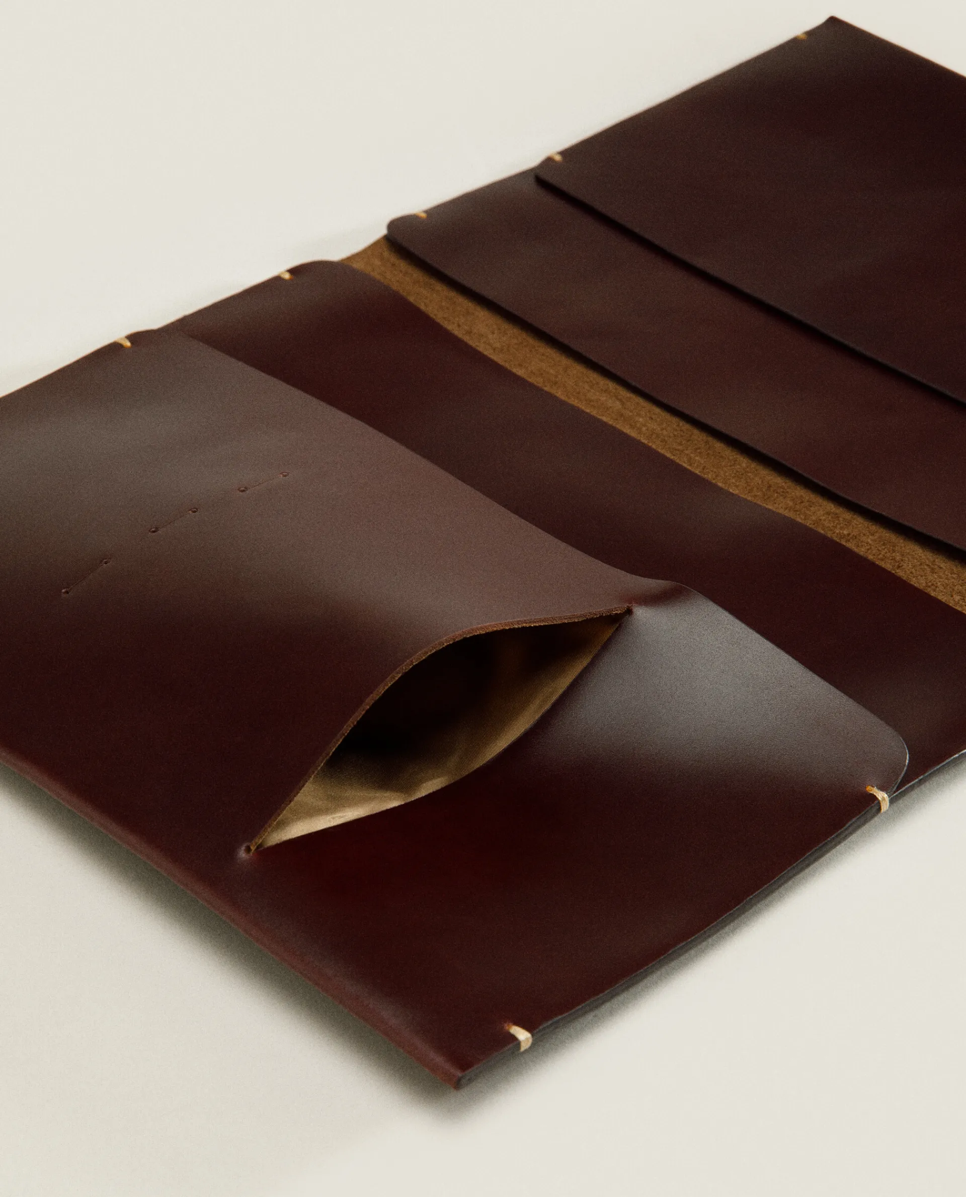 Stationery*ZARA Home Leather Tablet Case With Topstitching Detail 1-022